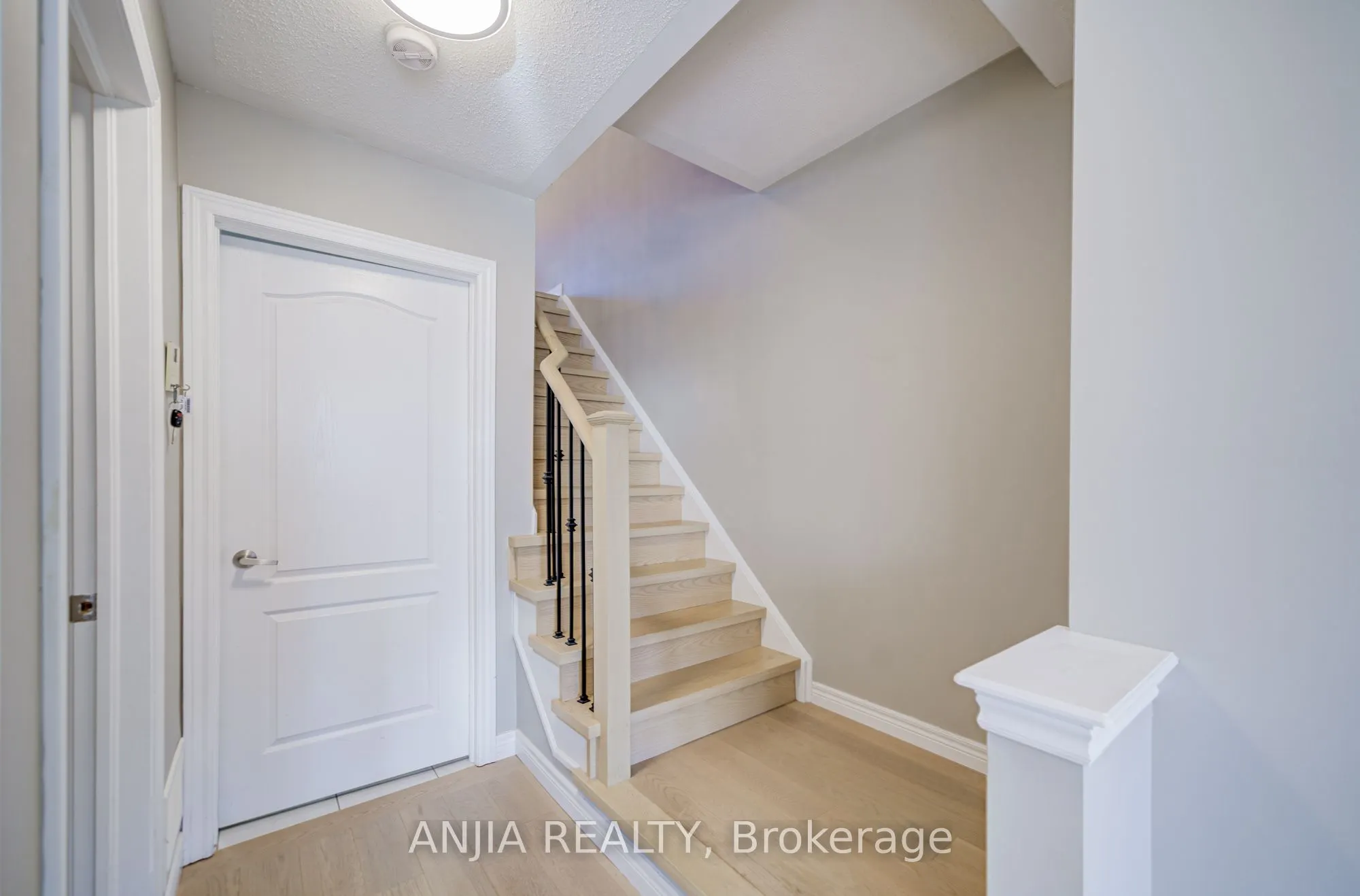 5 Valliere Drive