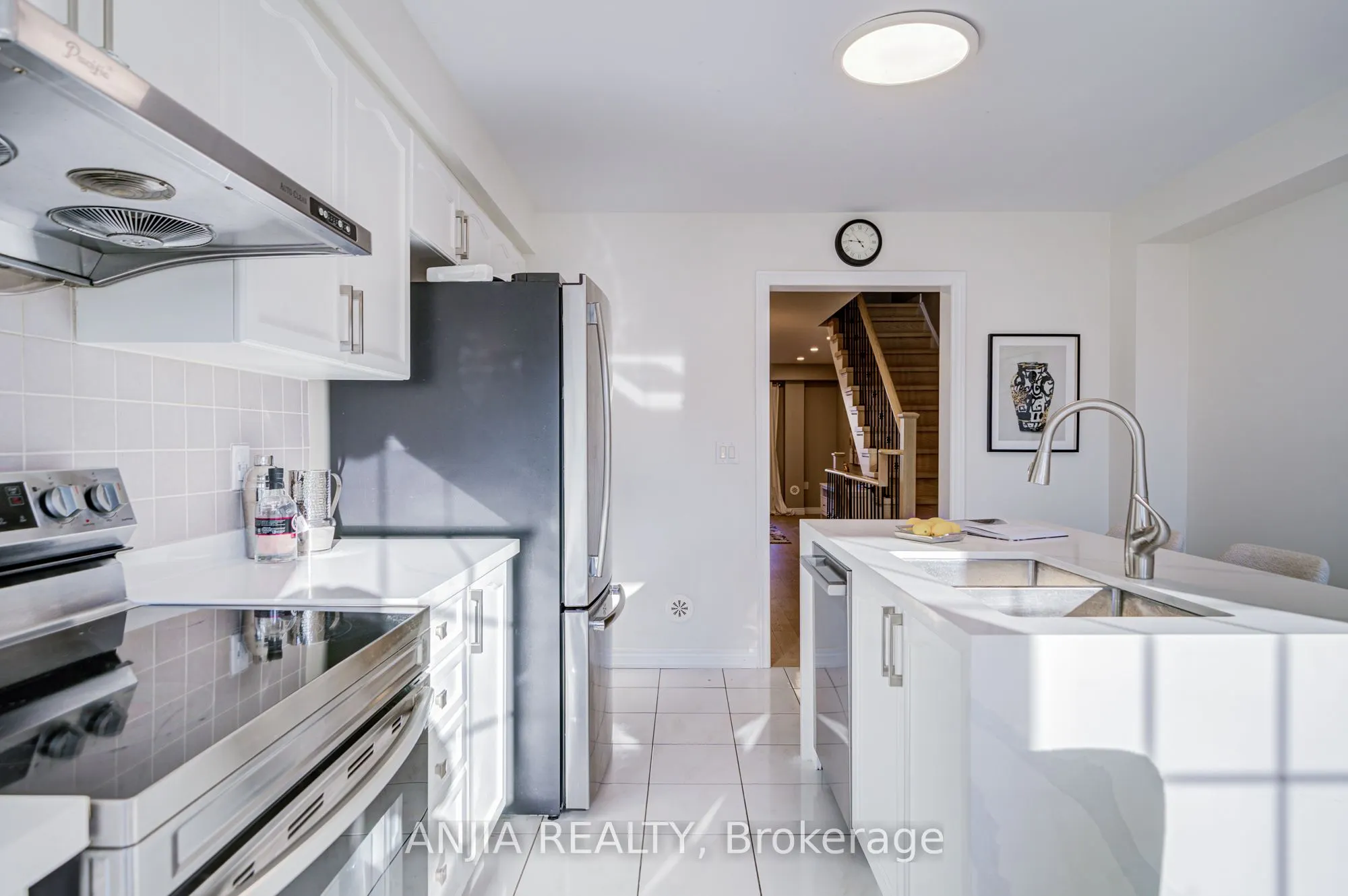5 Valliere Drive