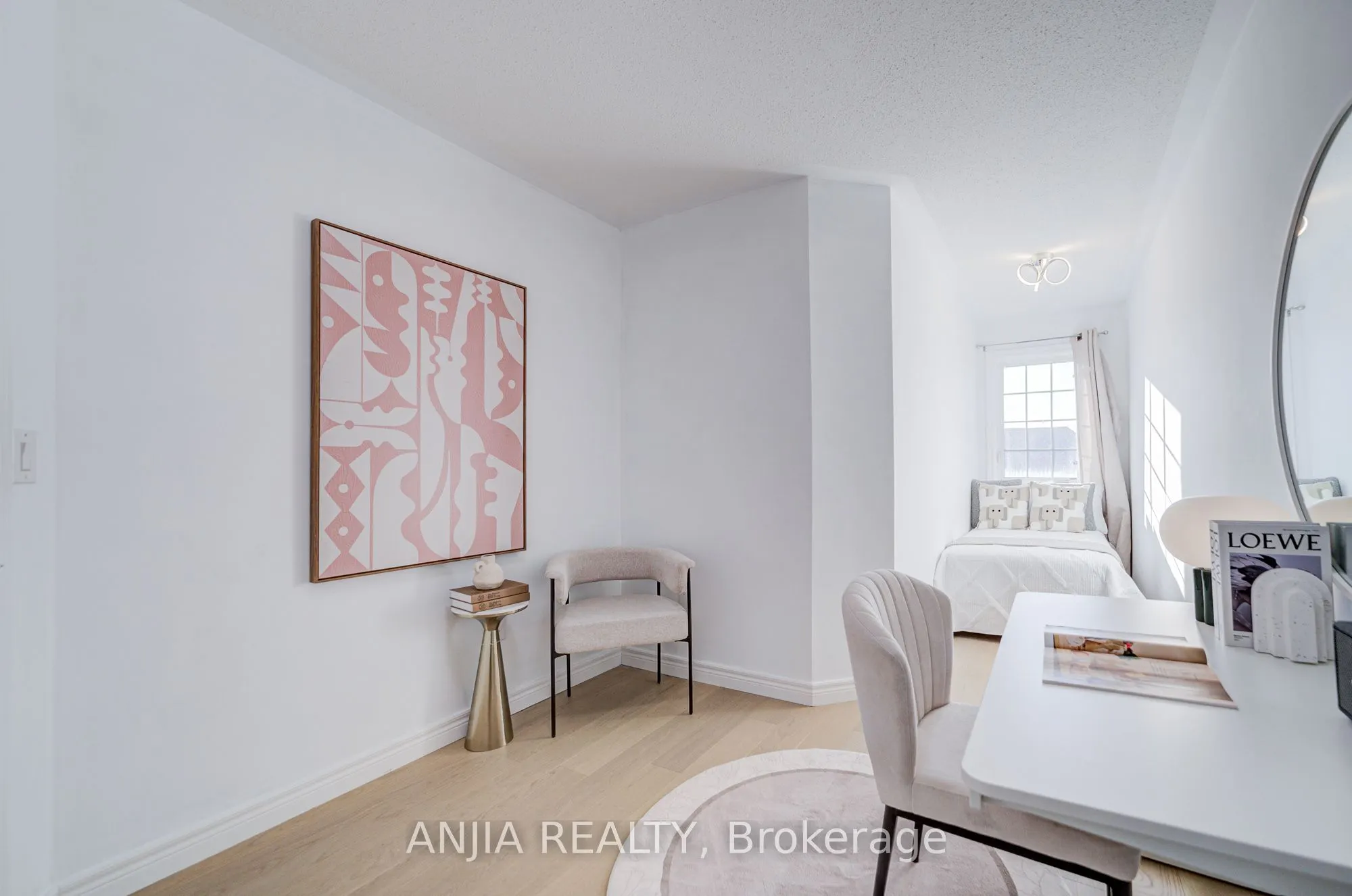5 Valliere Drive