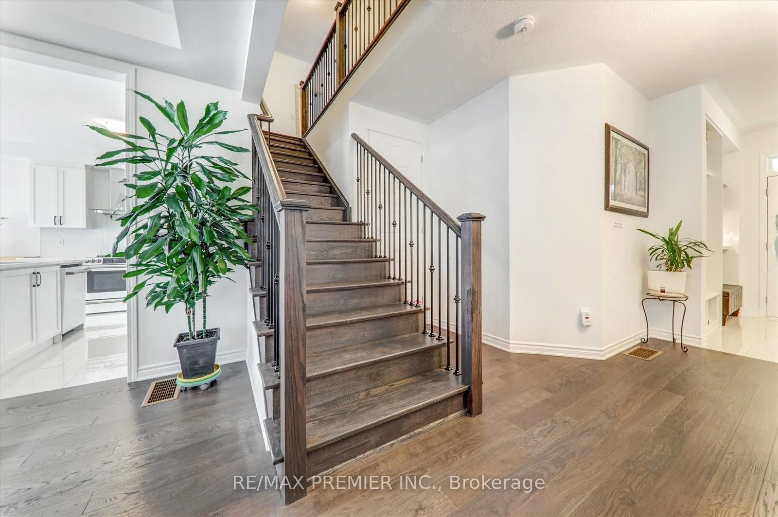 609 Mika Street