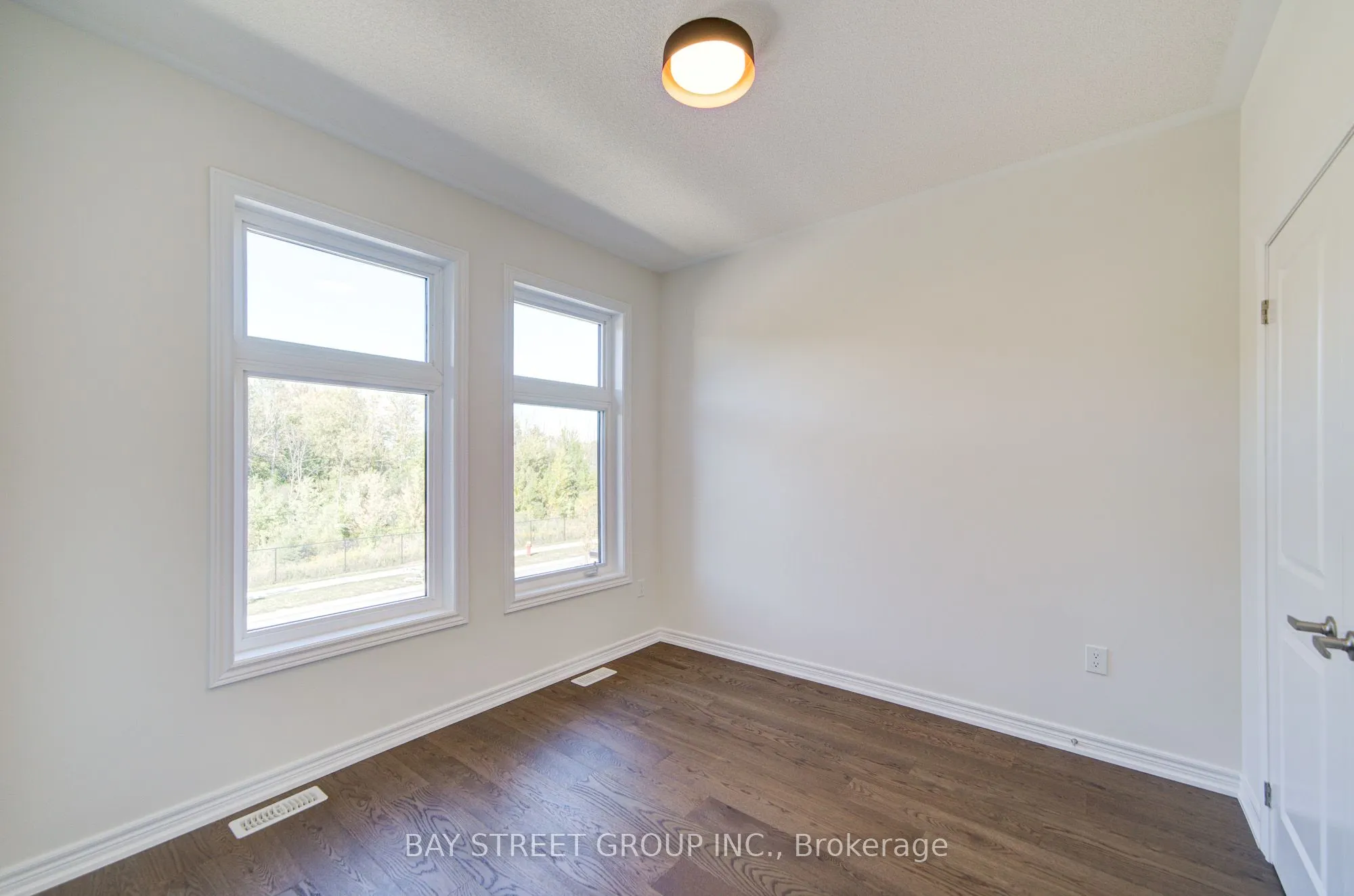 87 McCague Avenue