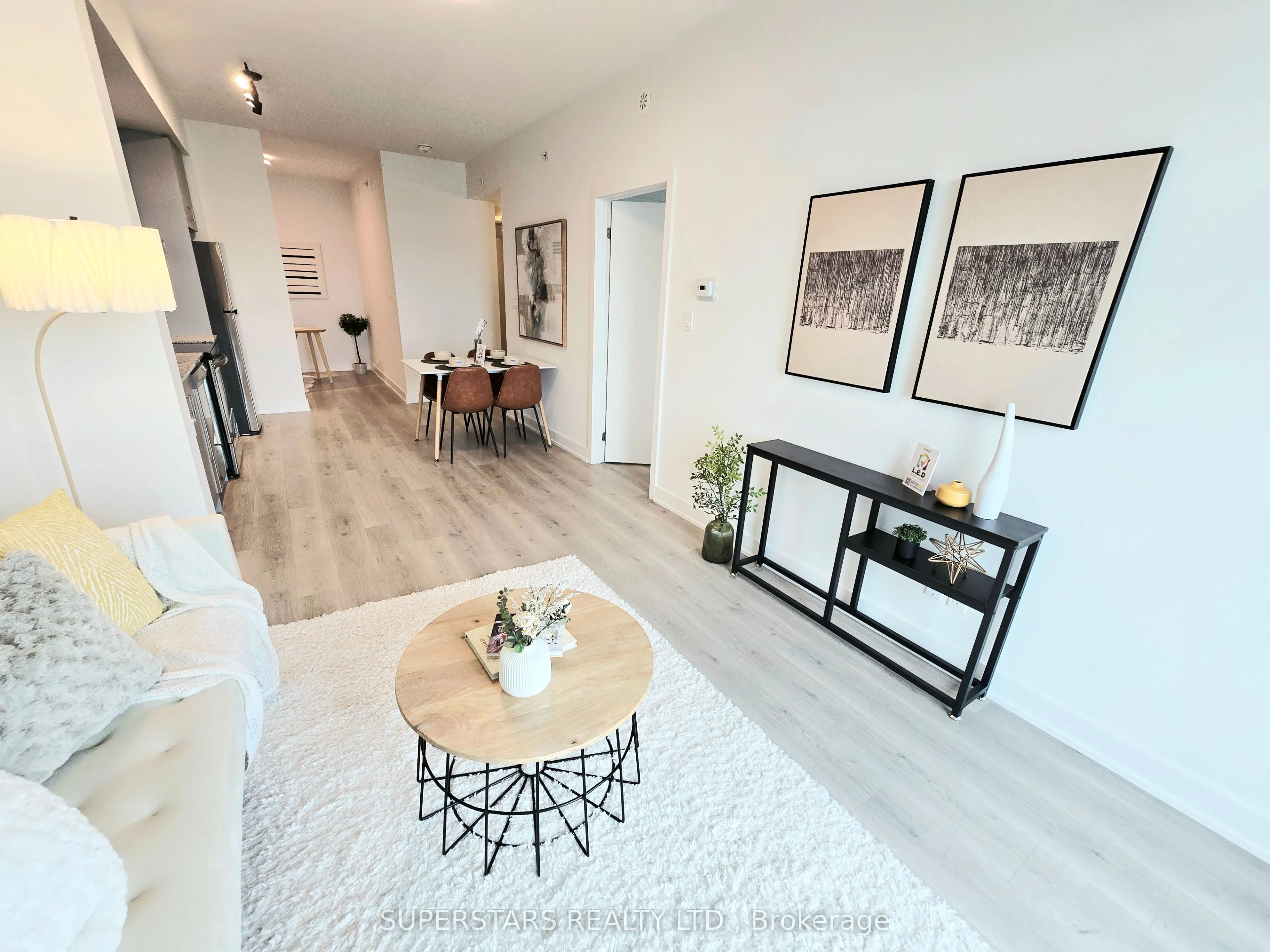 1709 Bur Oak Avenue, #305