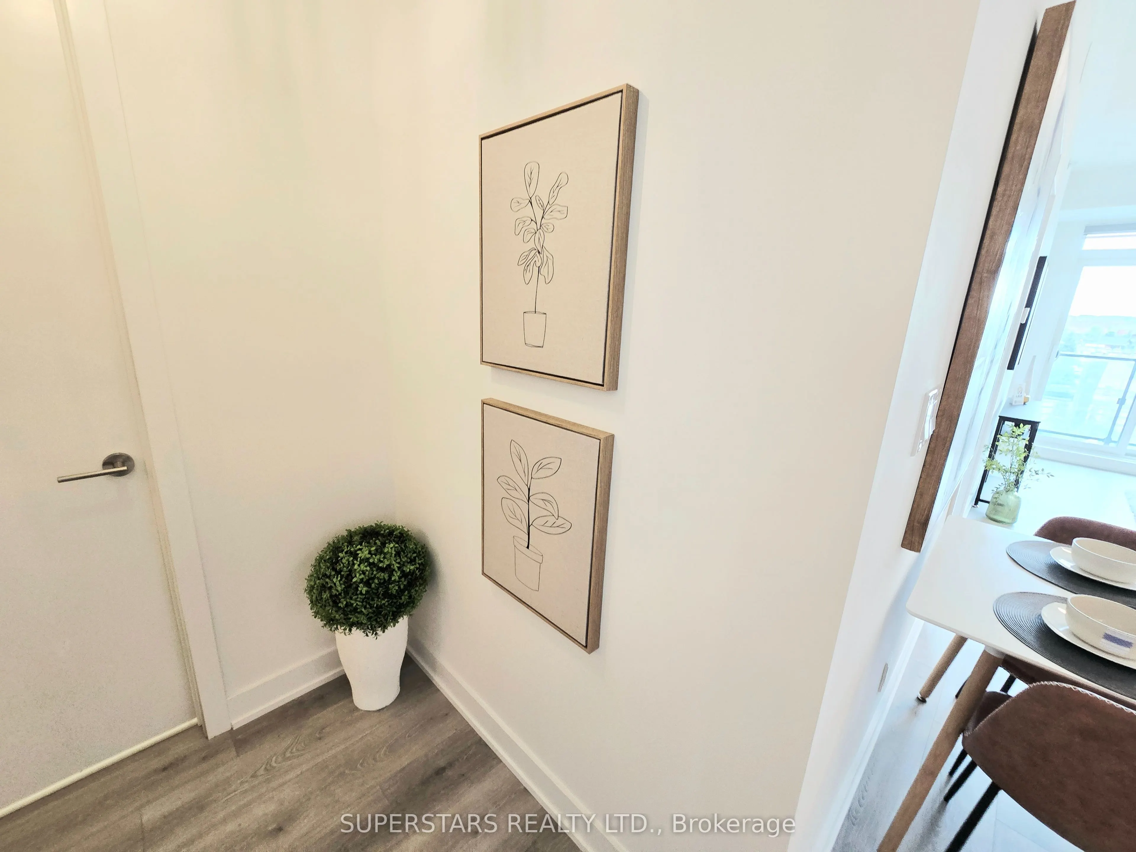 1709 Bur Oak Avenue, #305