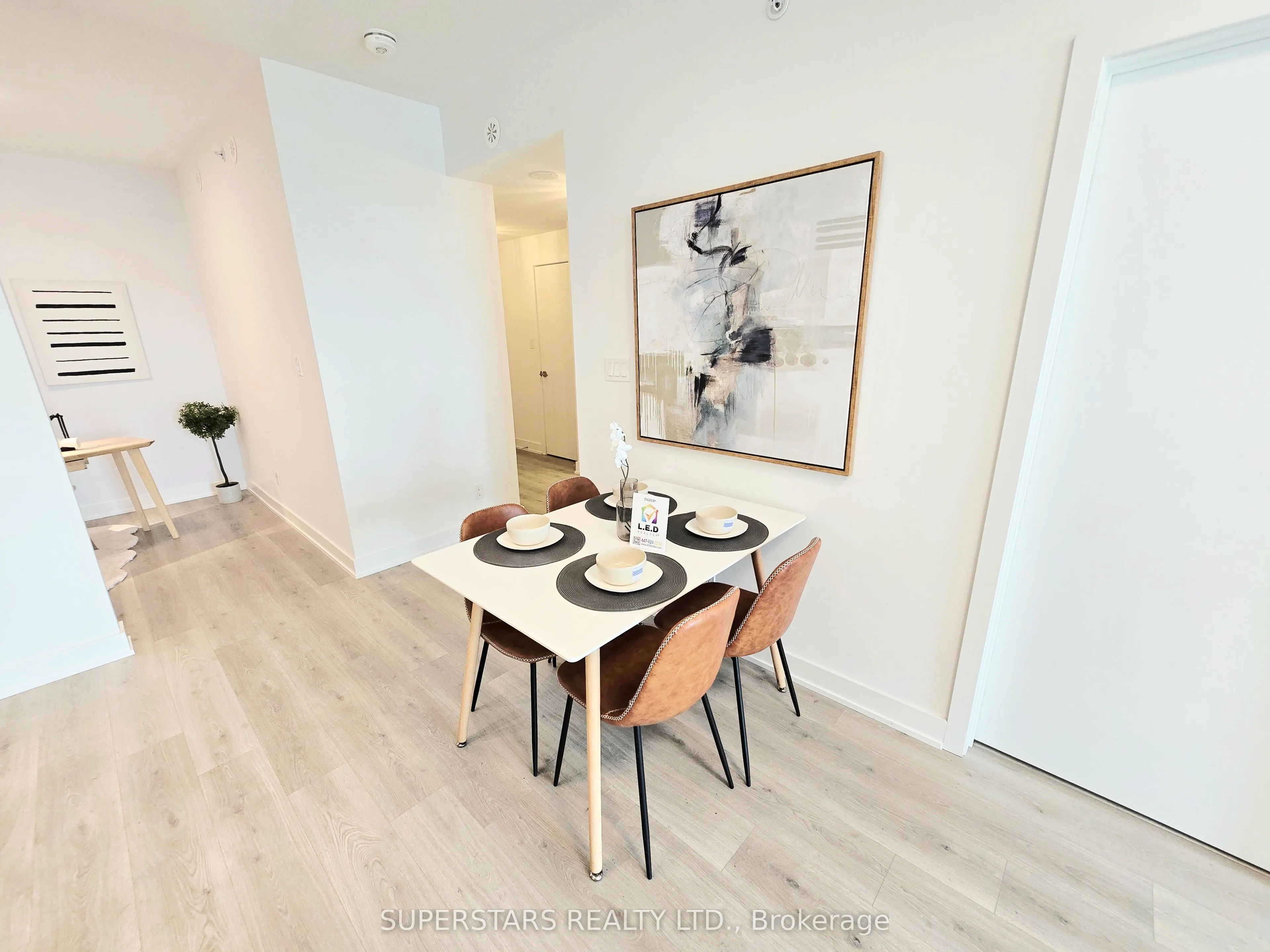 1709 Bur Oak Avenue, #305