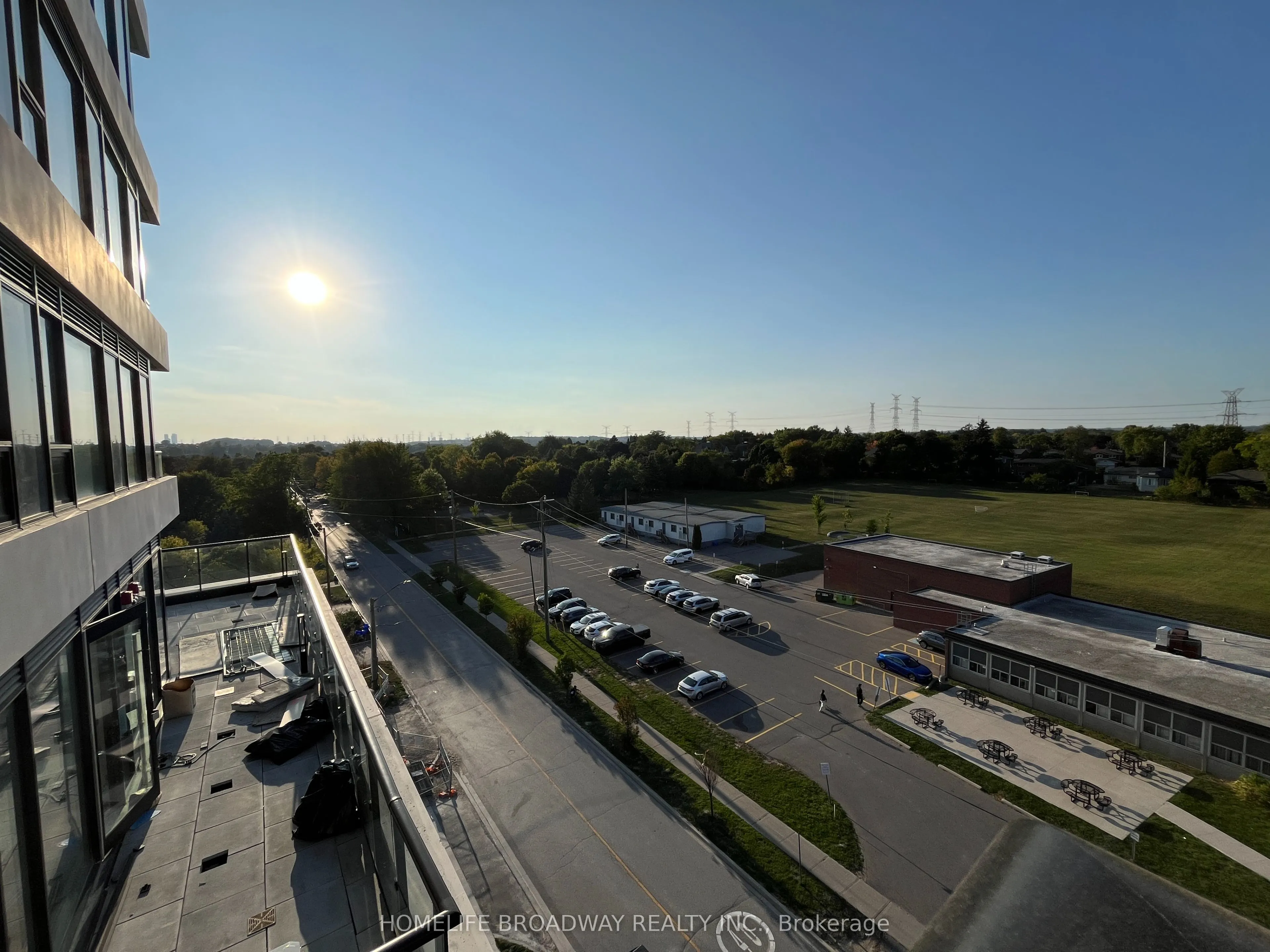 8188 Yonge Street, #706