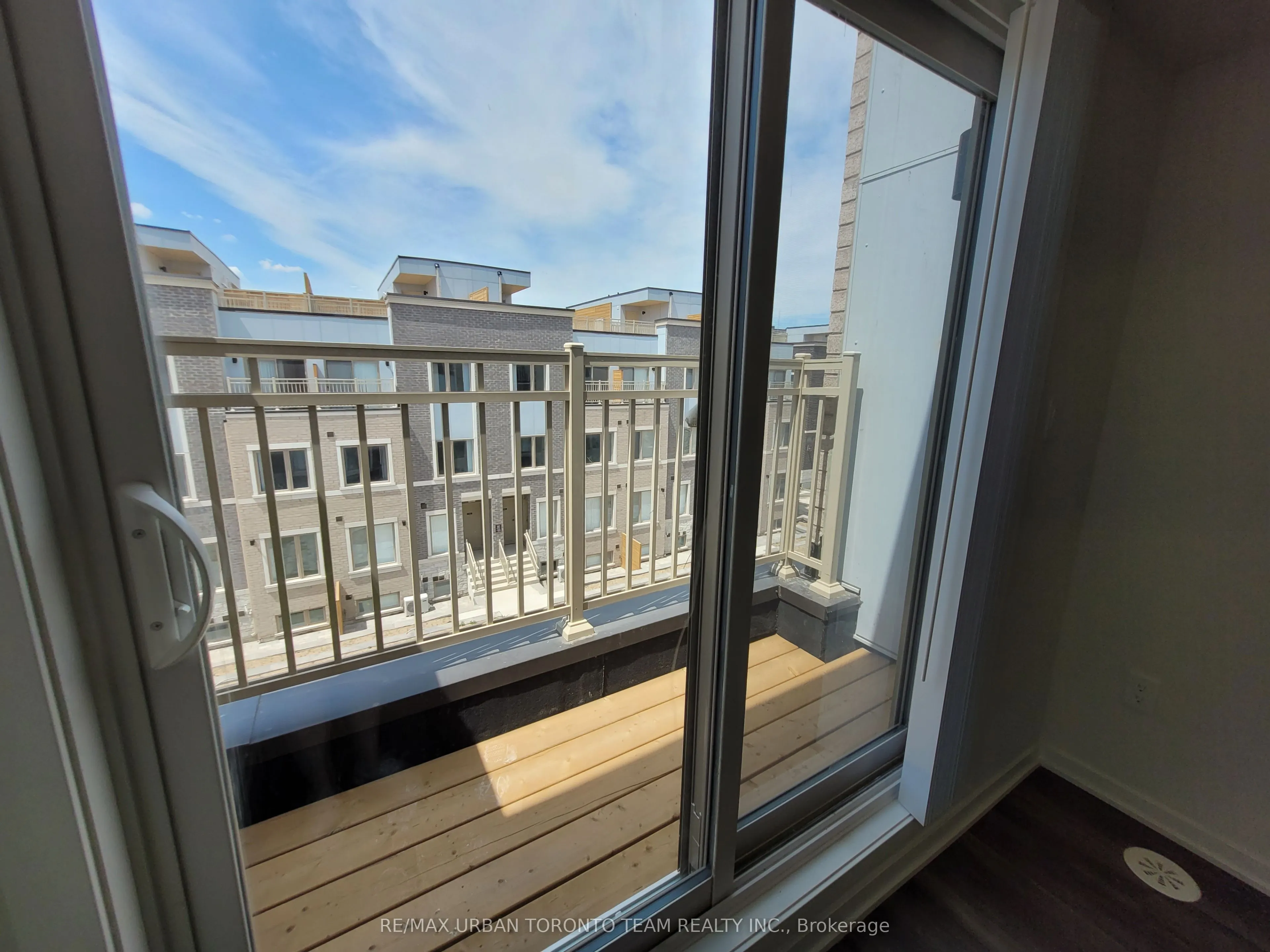 131 Honeycrisp Crescent, #TH215