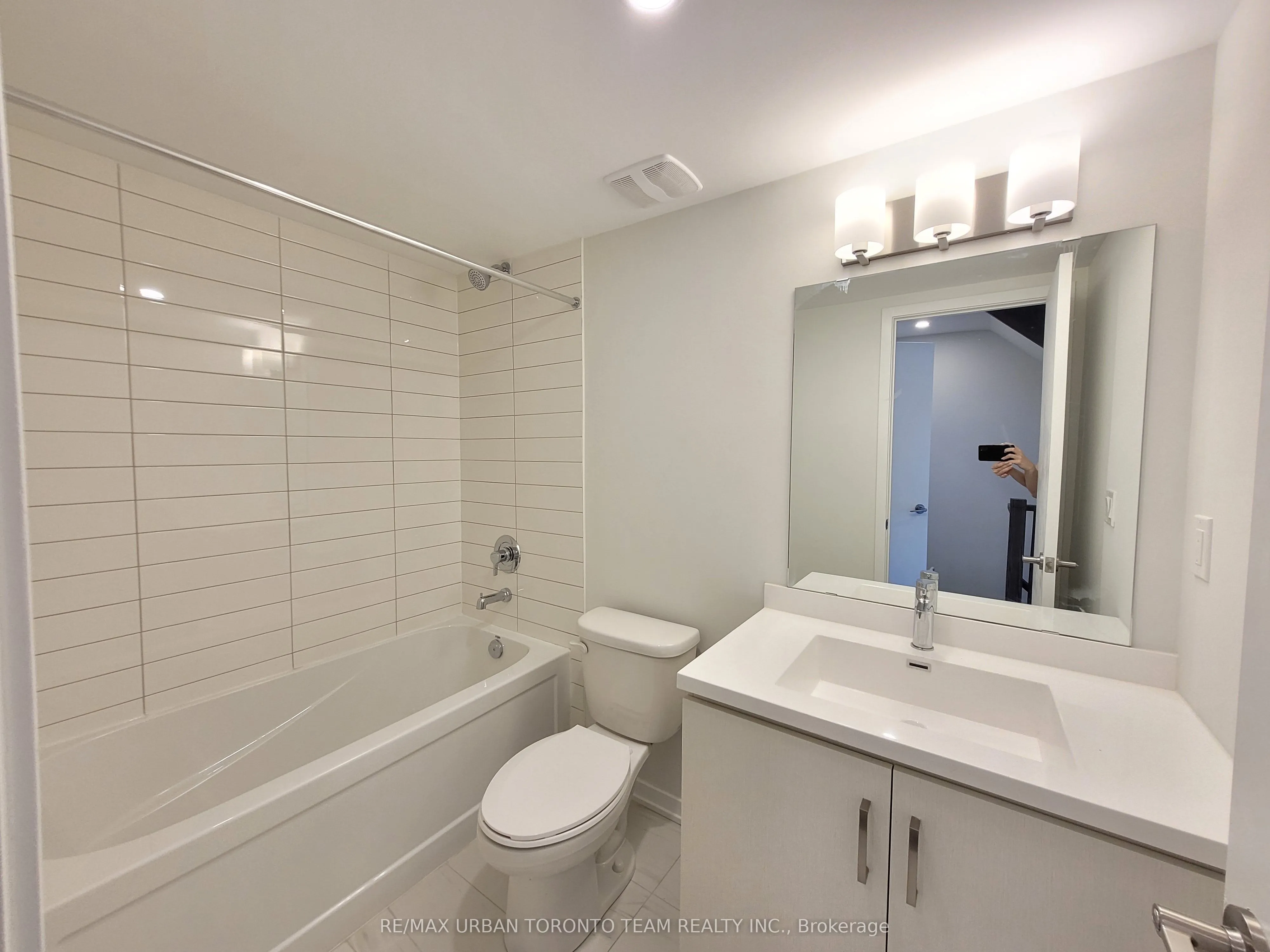 131 Honeycrisp Crescent, #TH215