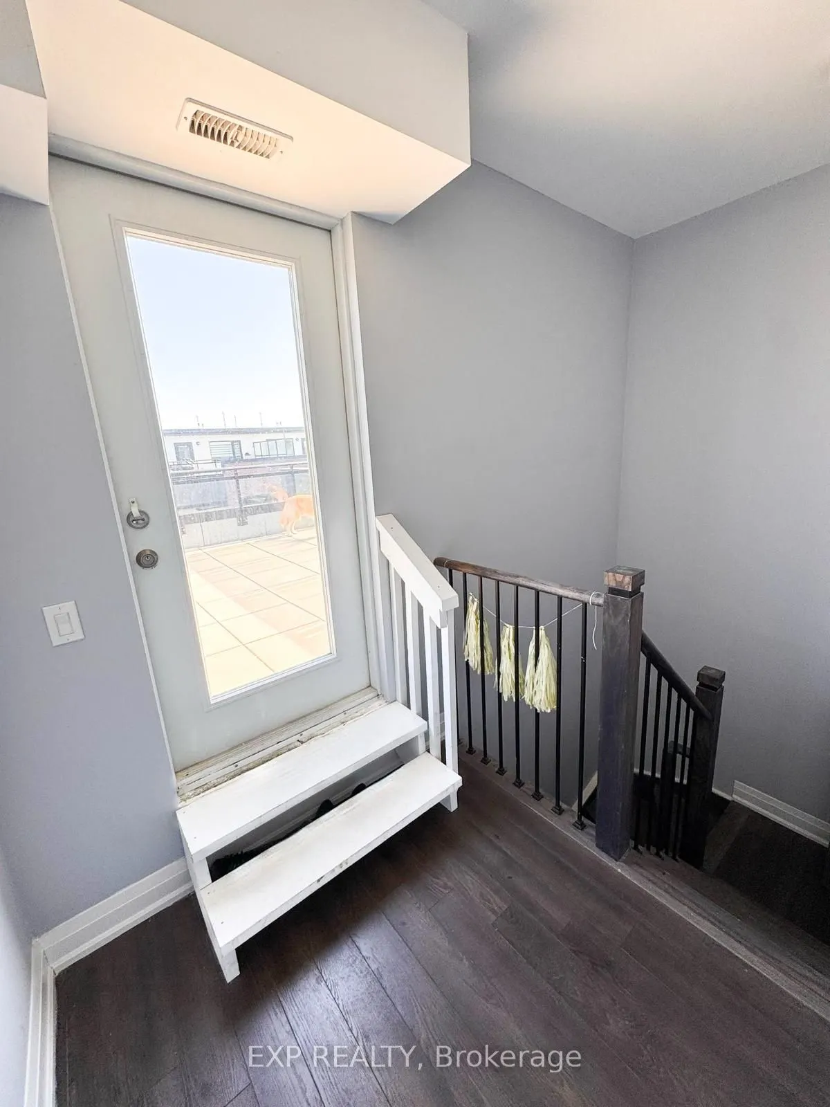 5309 Highway 7 Highway, #903A