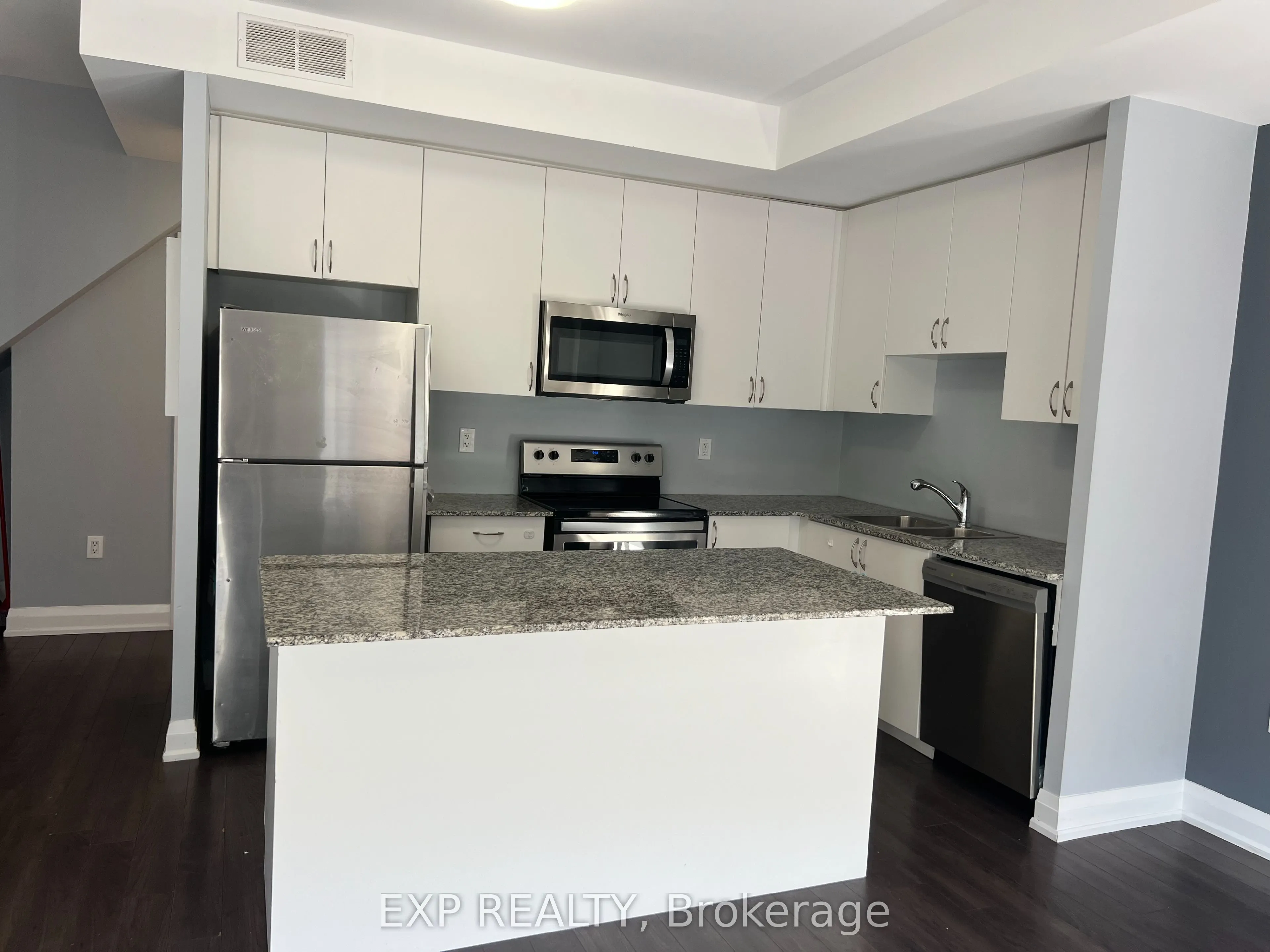 5309 Highway 7 Highway, #903A