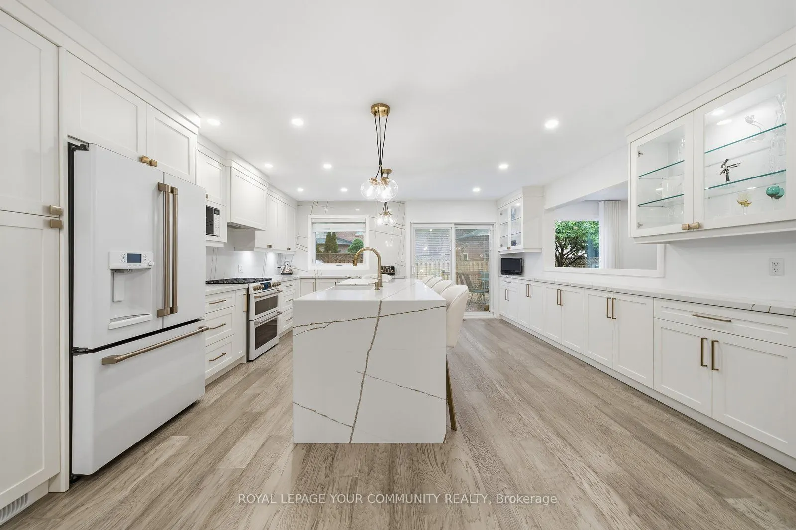 15 Redondo Drive