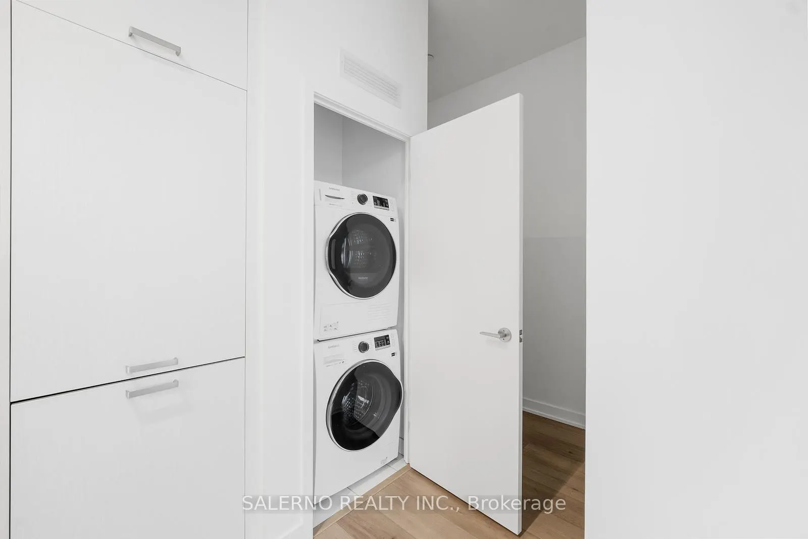 10 Honeycrisp Crescent, #105