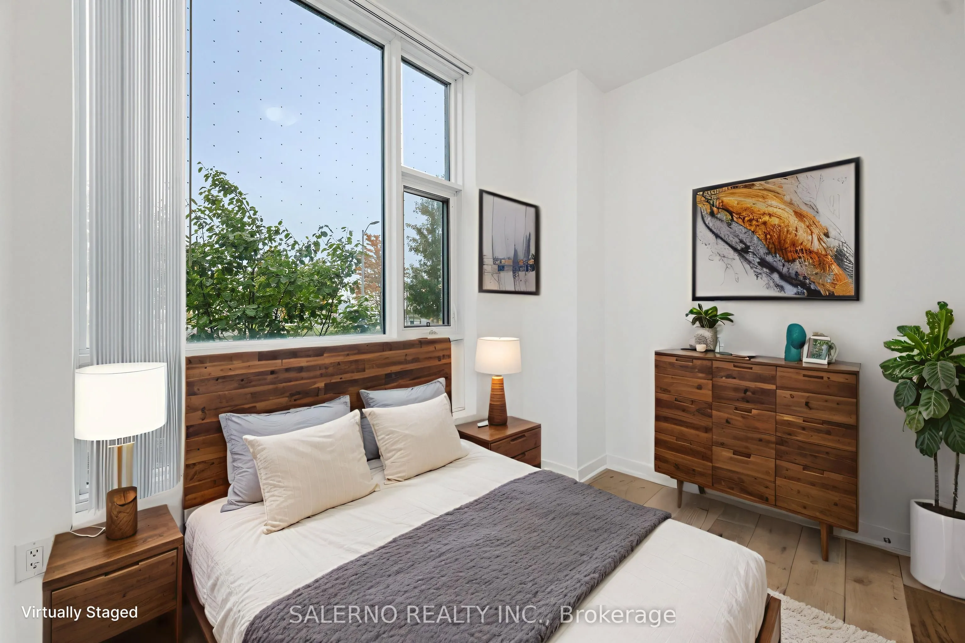 10 Honeycrisp Crescent, #105
