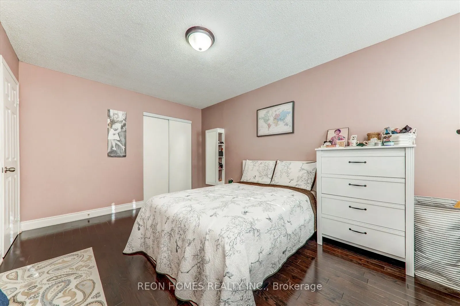 31 Sophia Road