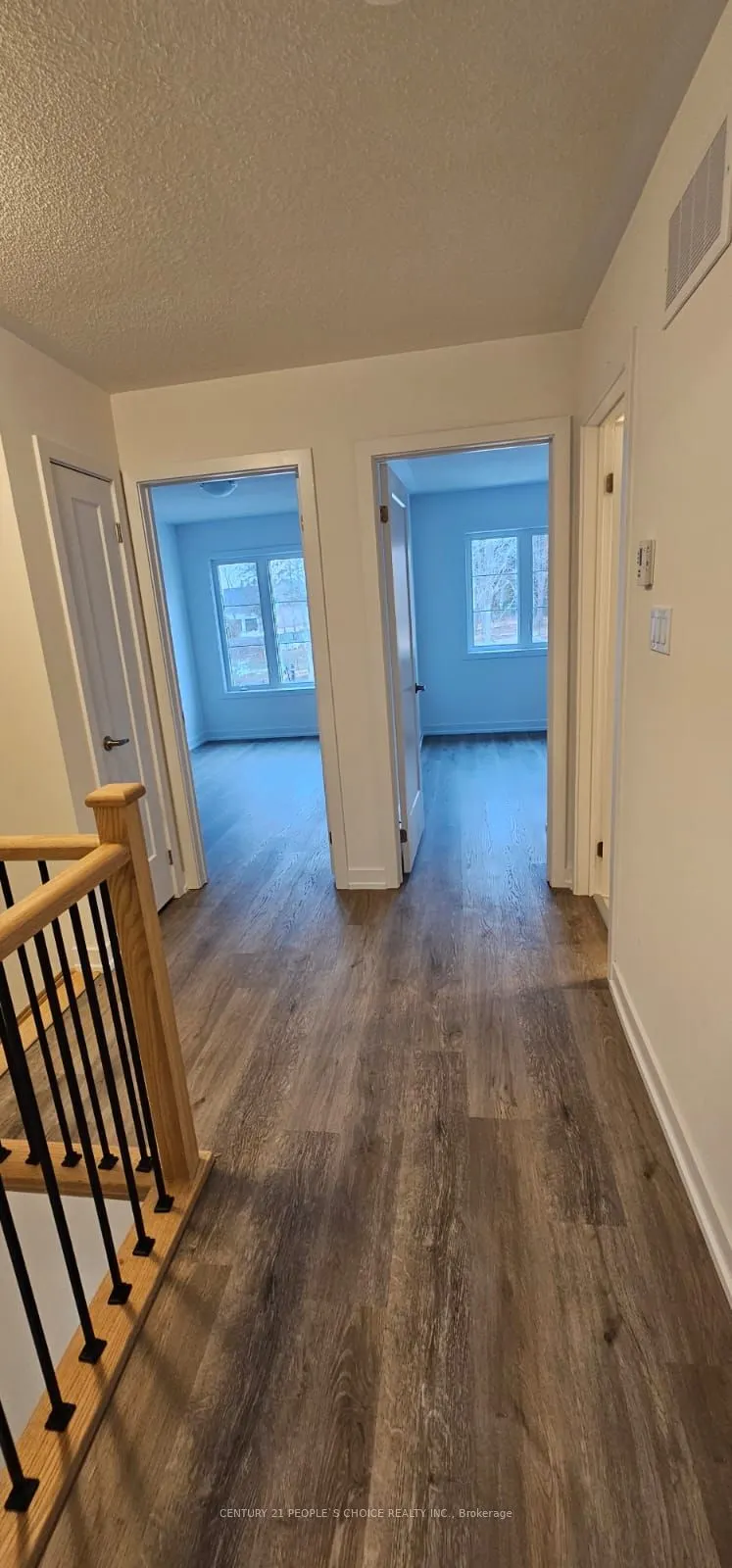 27 Lyall Stokes Circle