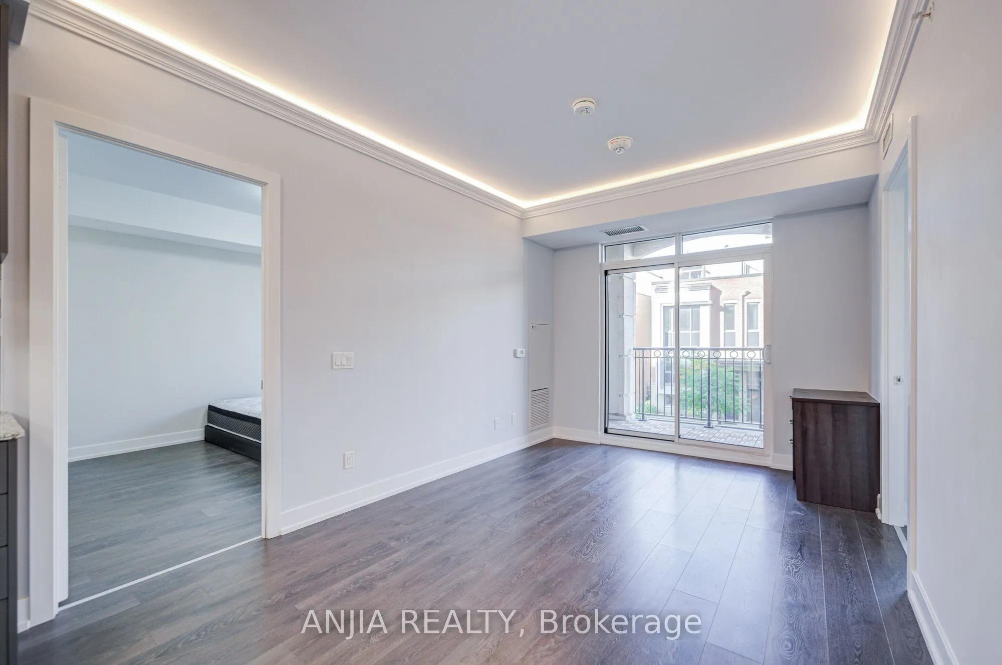 268 Buchanan Drive, #219W