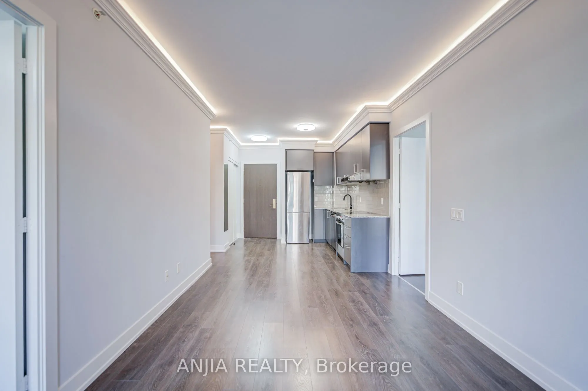268 Buchanan Drive, #219W