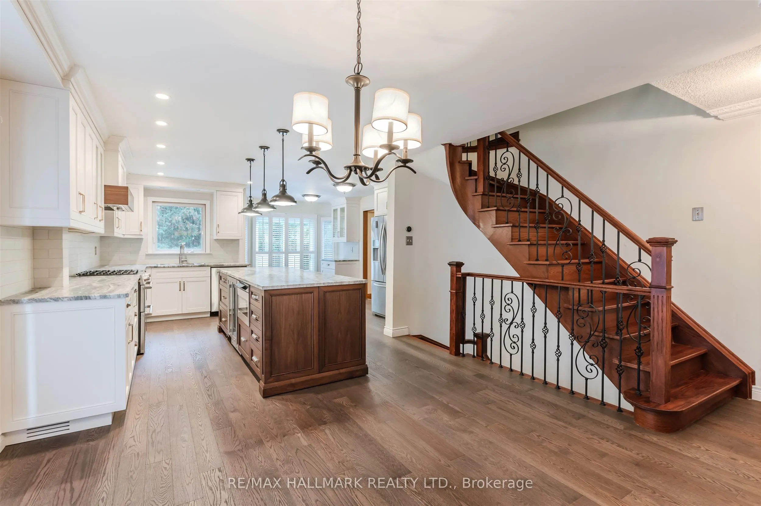 145 Old Surrey Lane