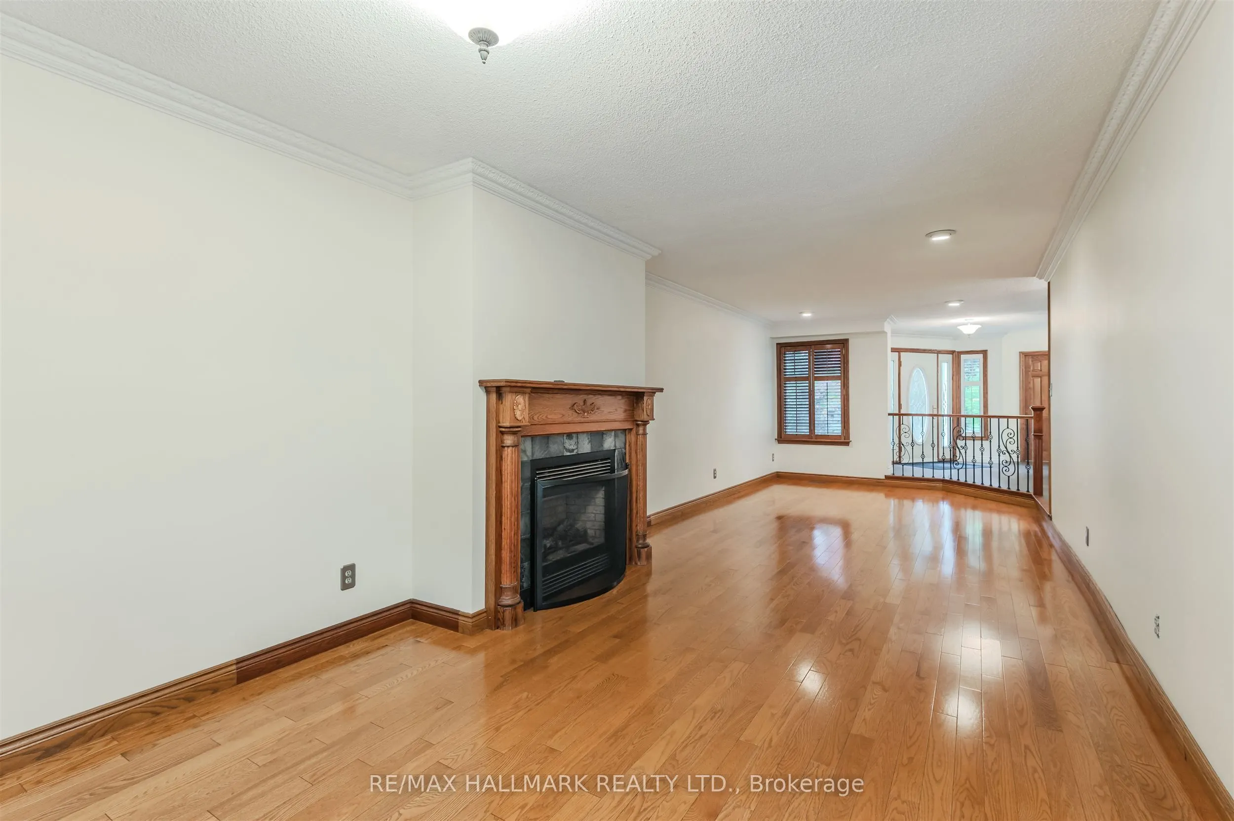 145 Old Surrey Lane