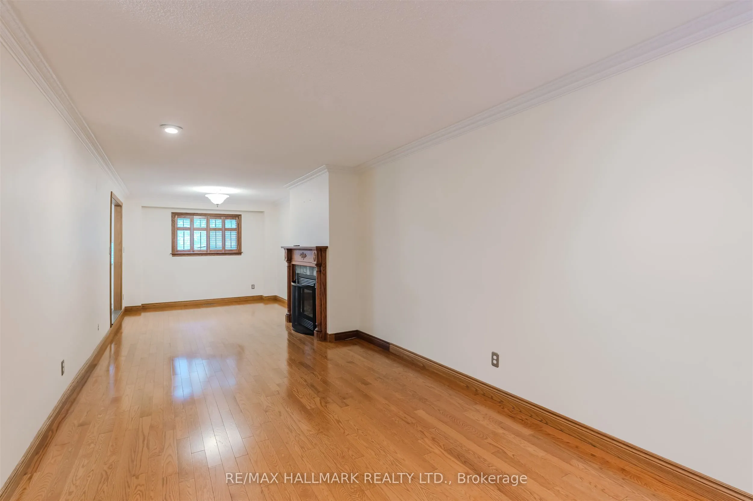 145 Old Surrey Lane