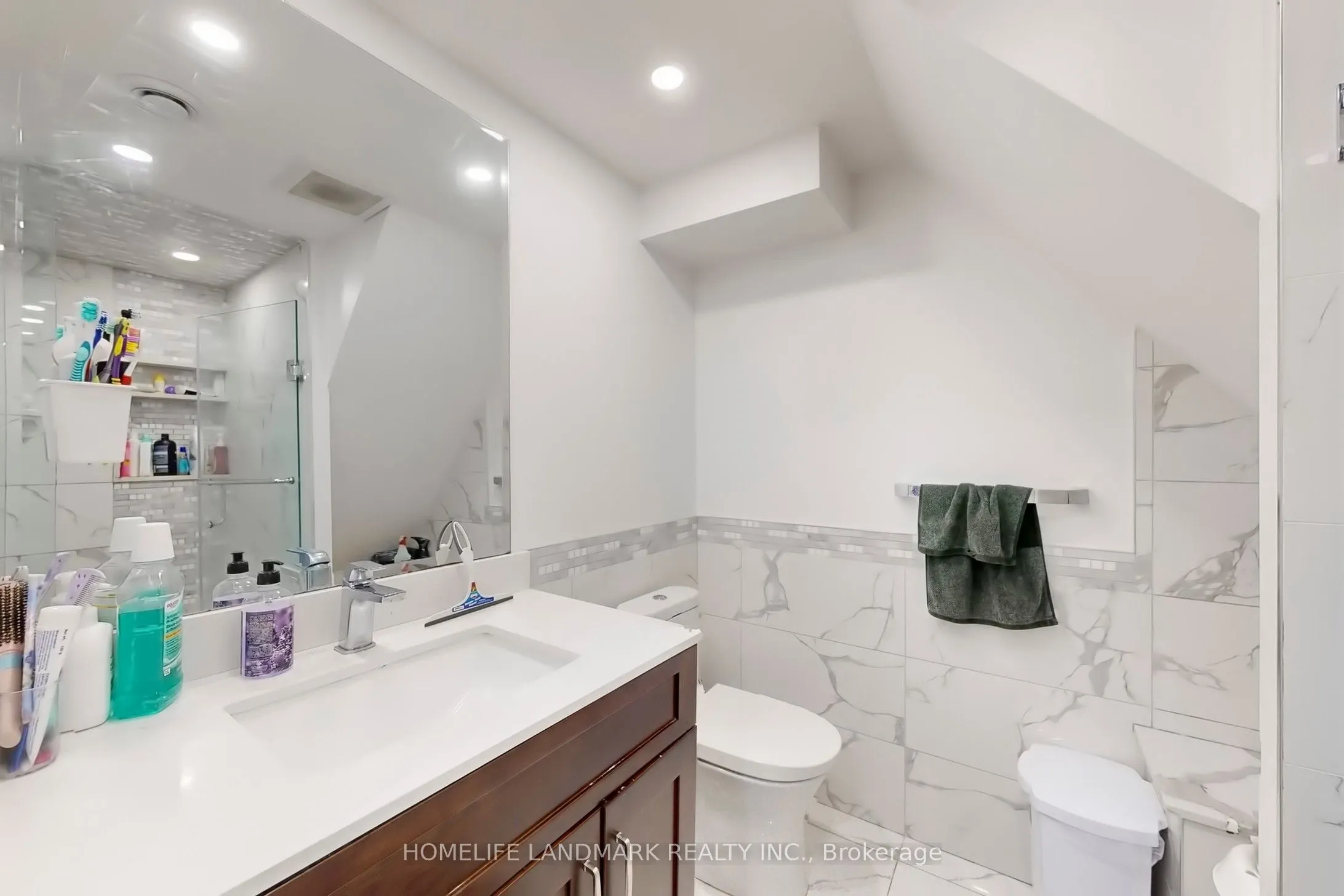 5 Irenemount Crescent