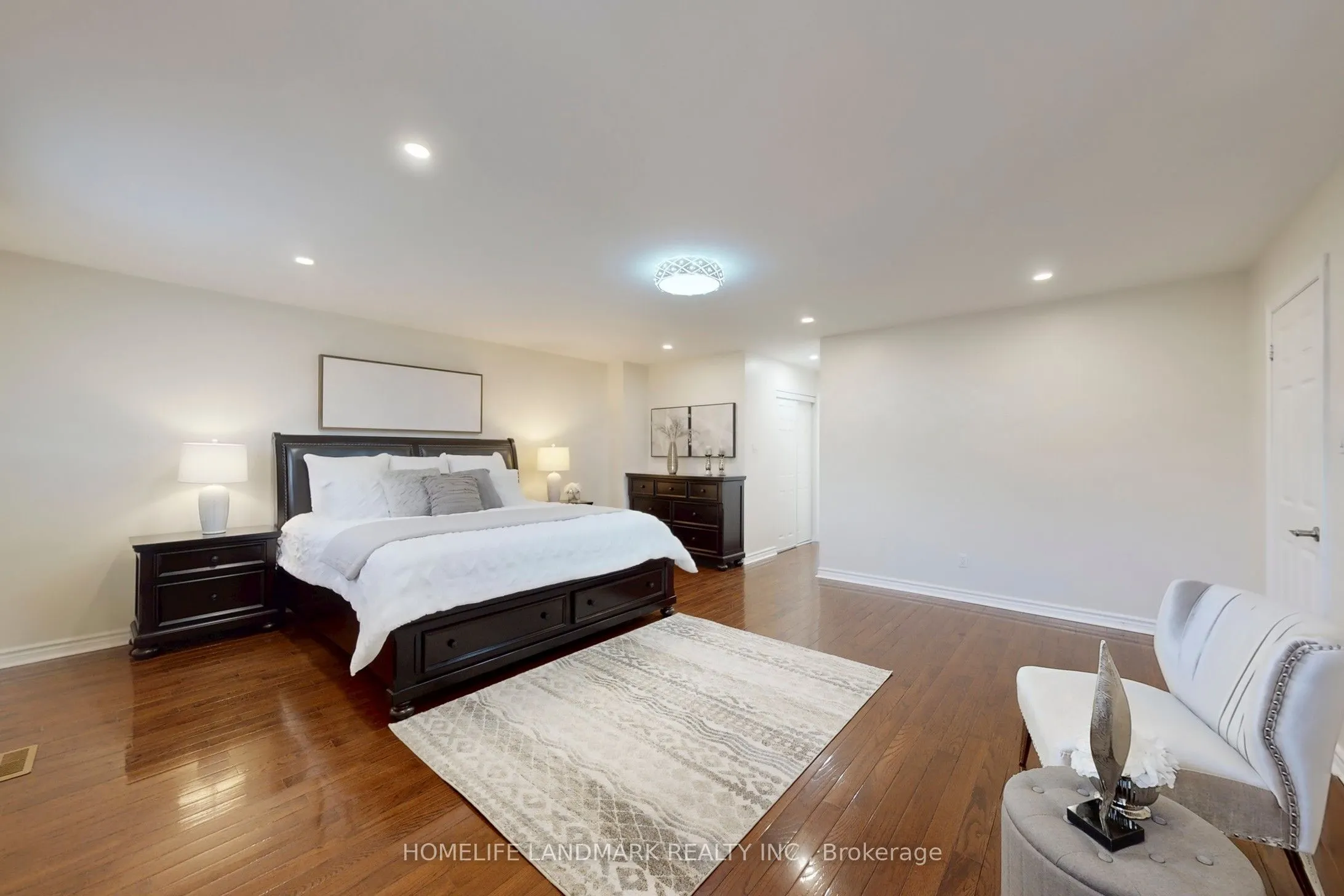 5 Irenemount Crescent