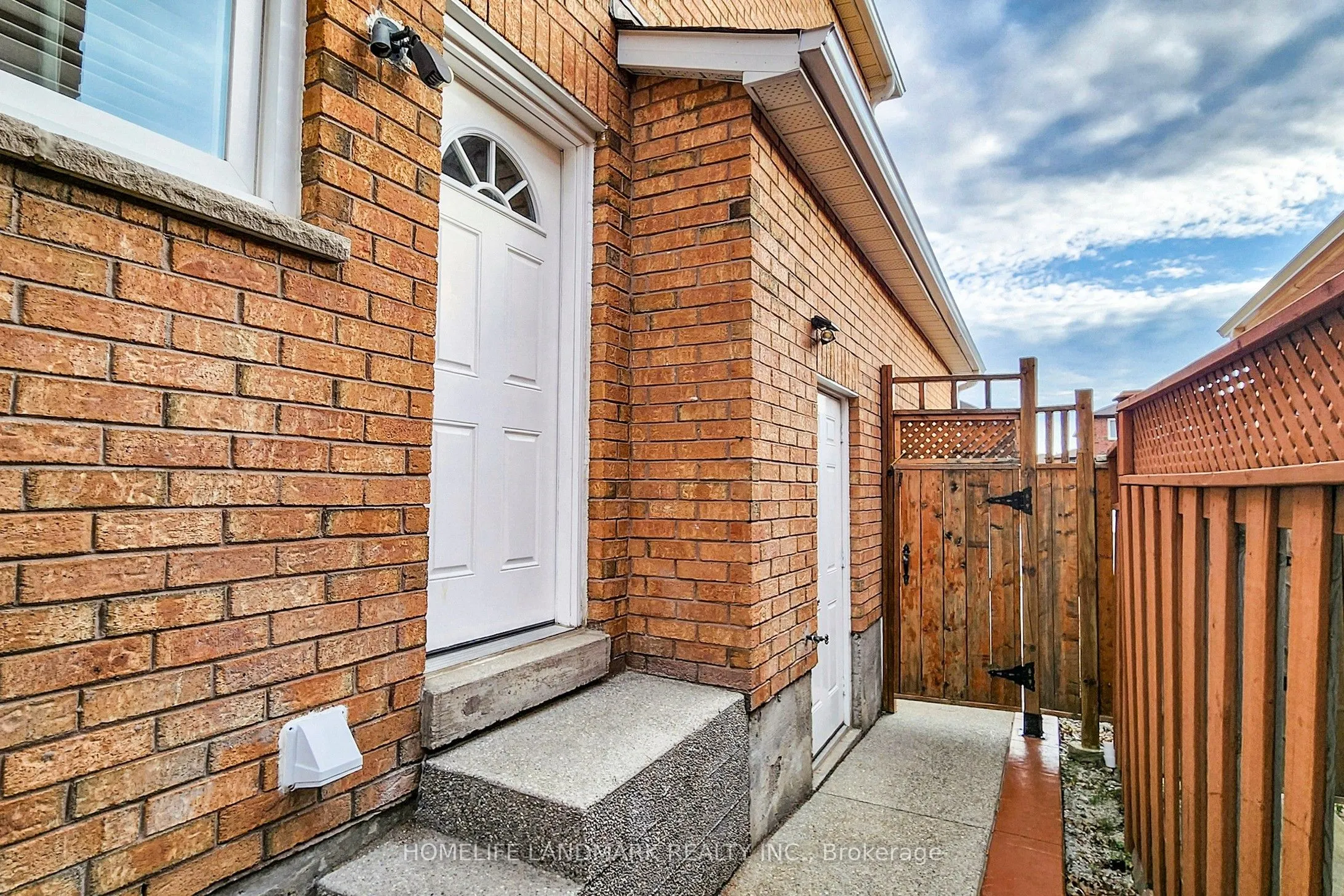 5 Irenemount Crescent