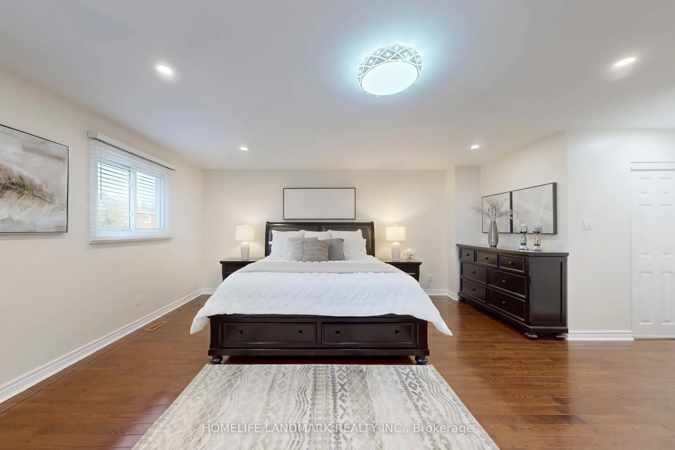 5 Irenemount Crescent