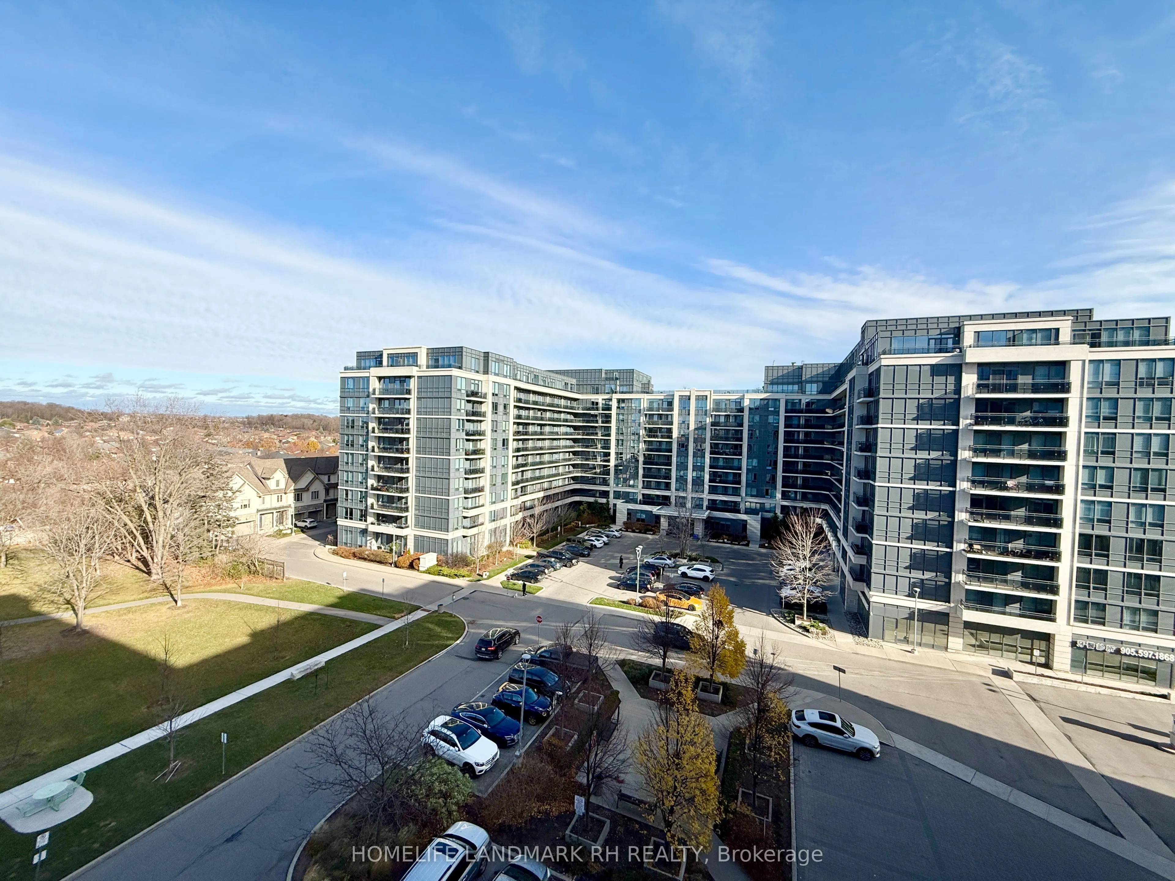 370 Highway 7 E, #825