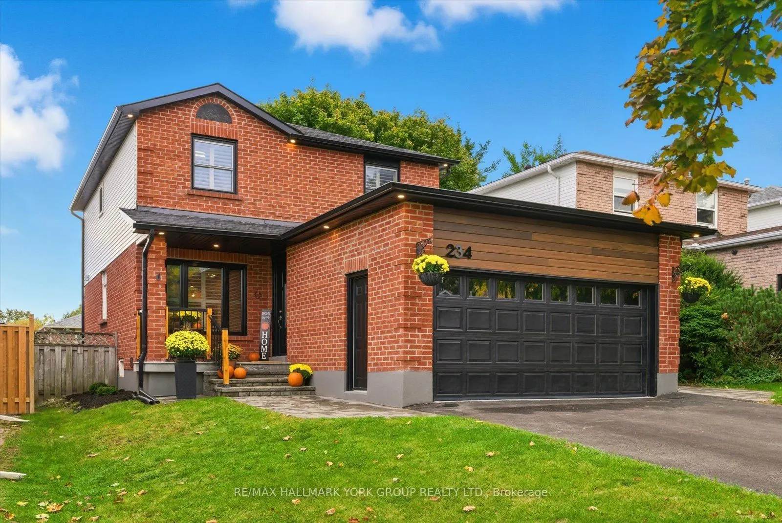 234 Billings Crescent