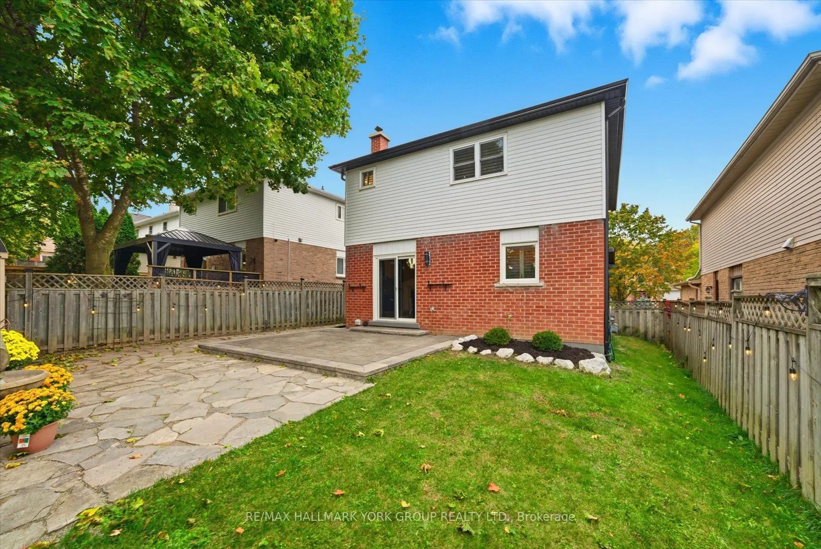 234 Billings Crescent