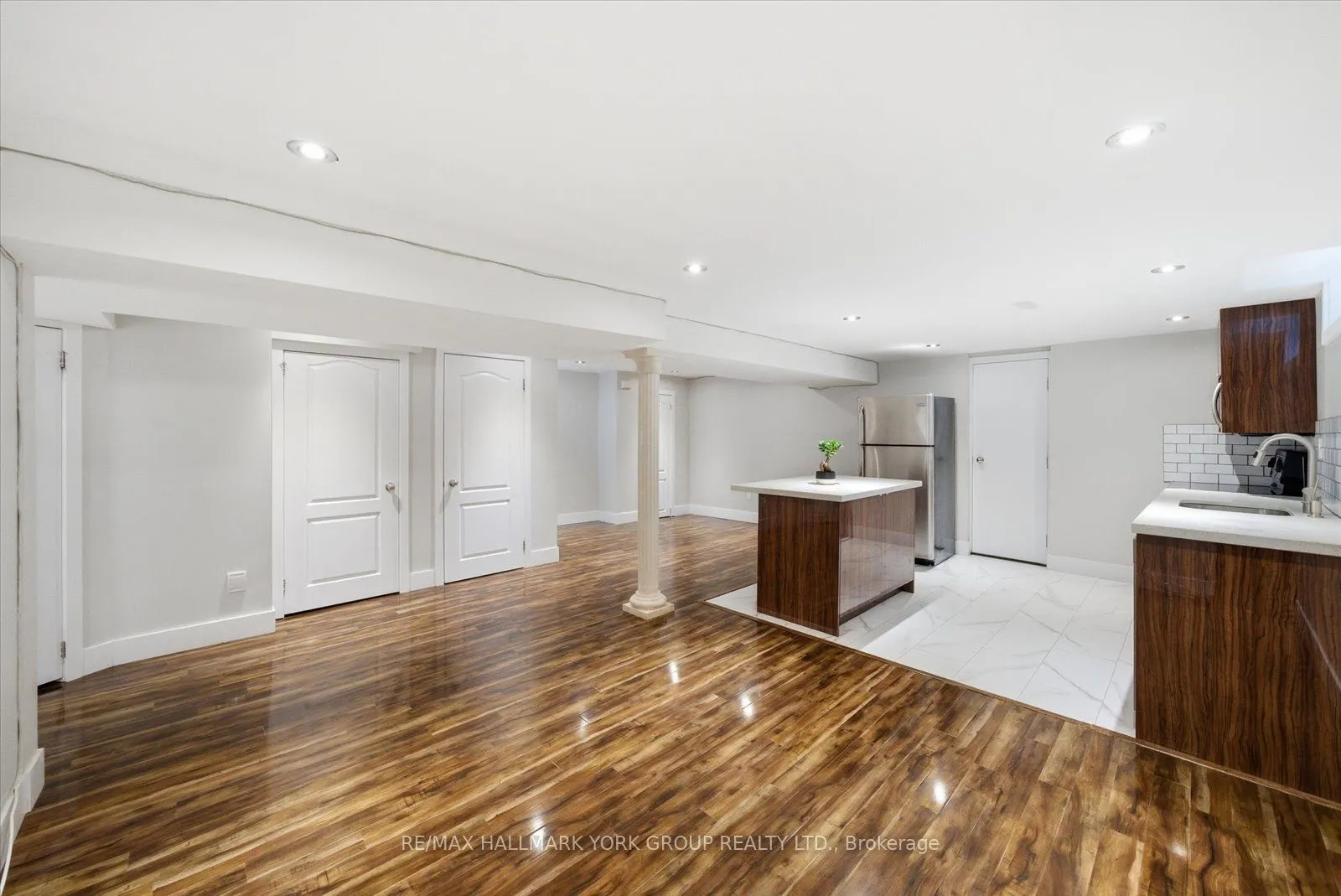 234 Billings Crescent