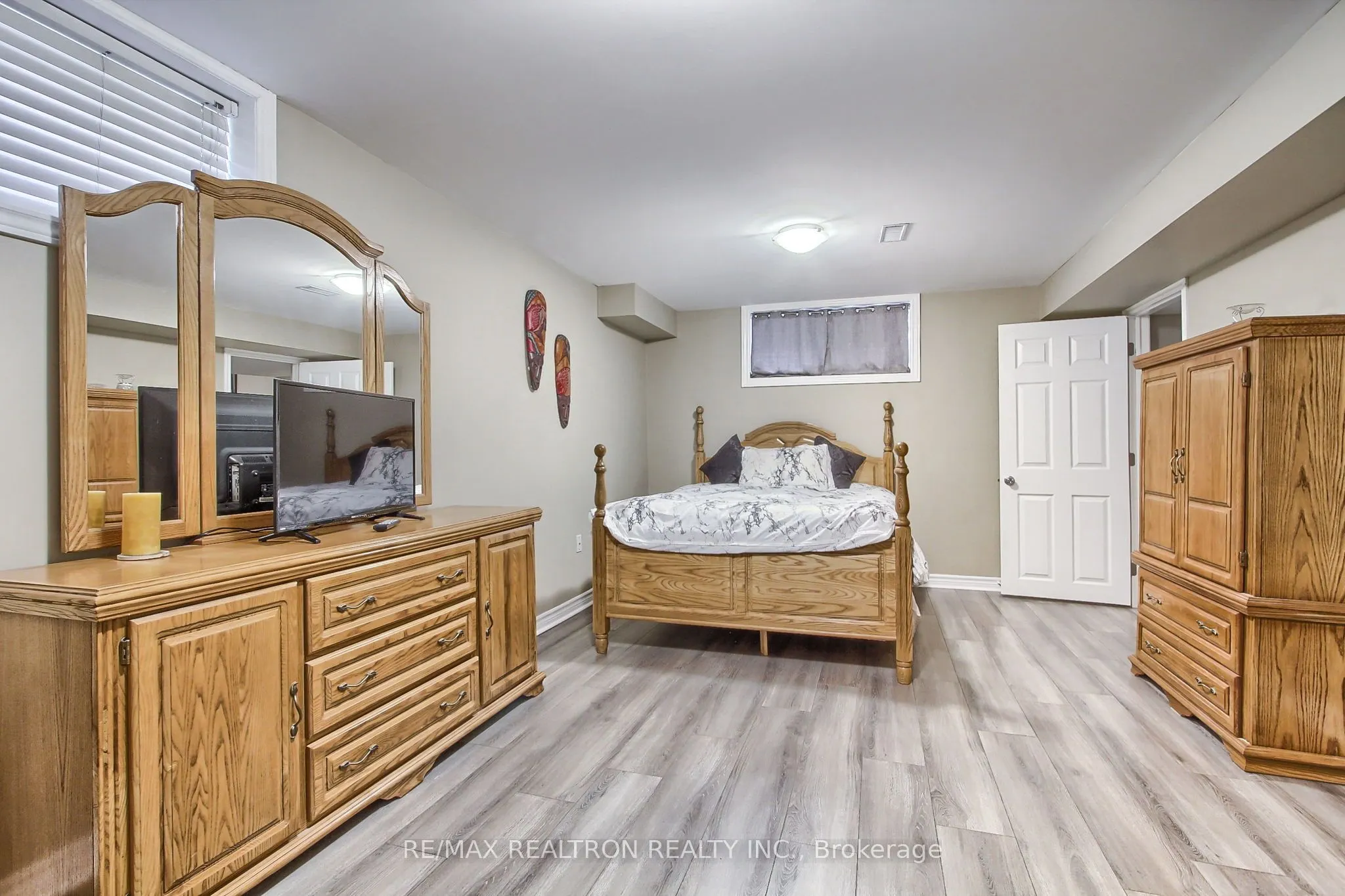 31 Kerfoot Crescent