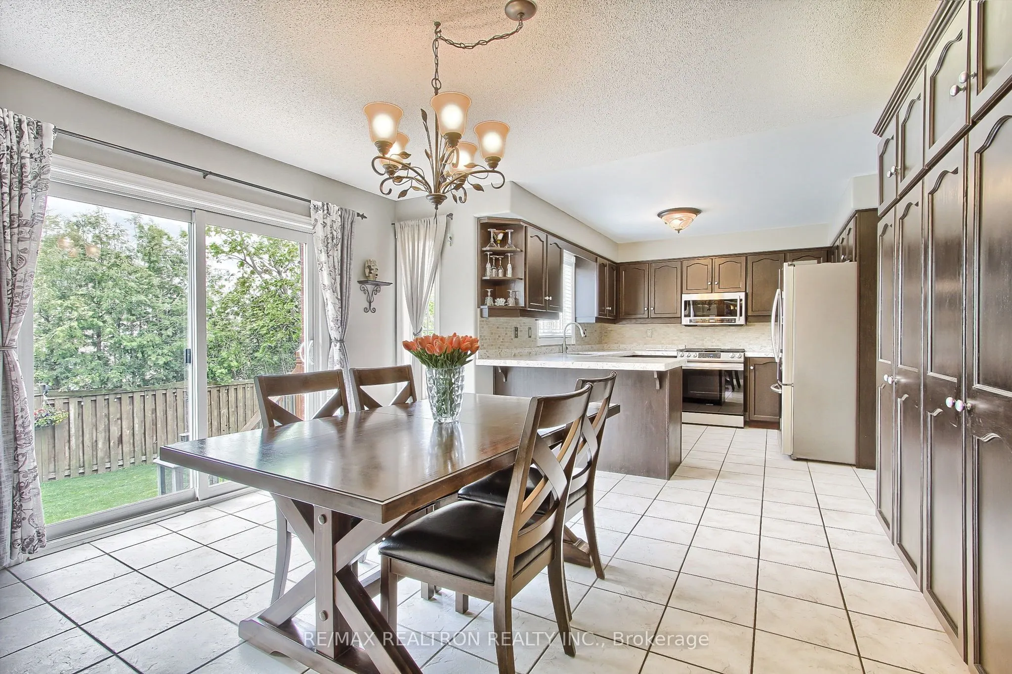 31 Kerfoot Crescent