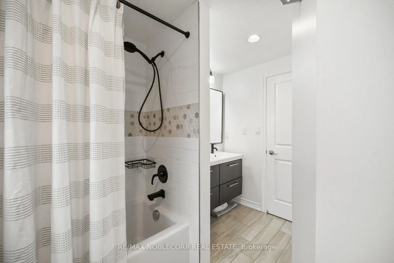 42 Mitchell Avenue
