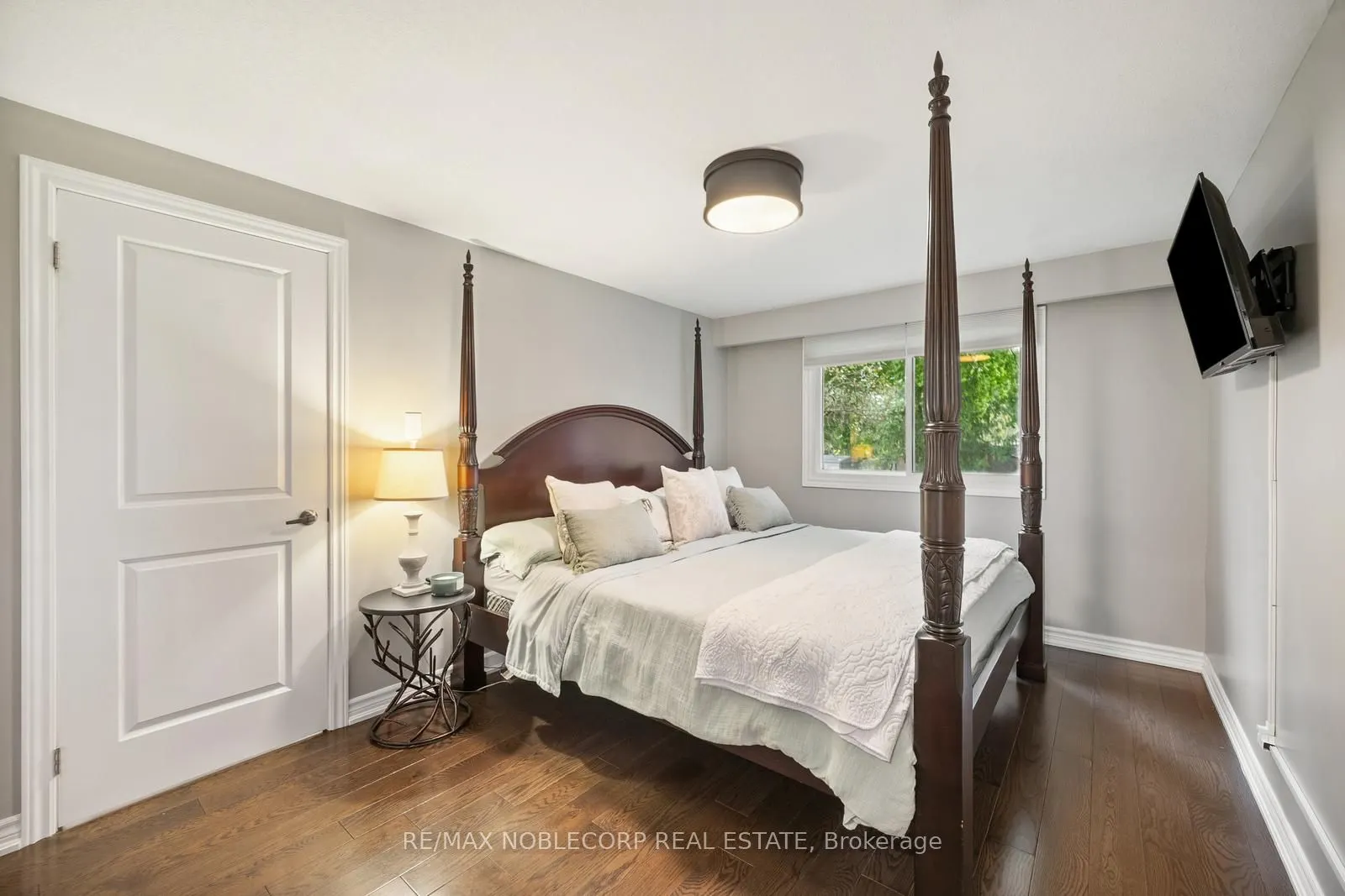 42 Mitchell Avenue