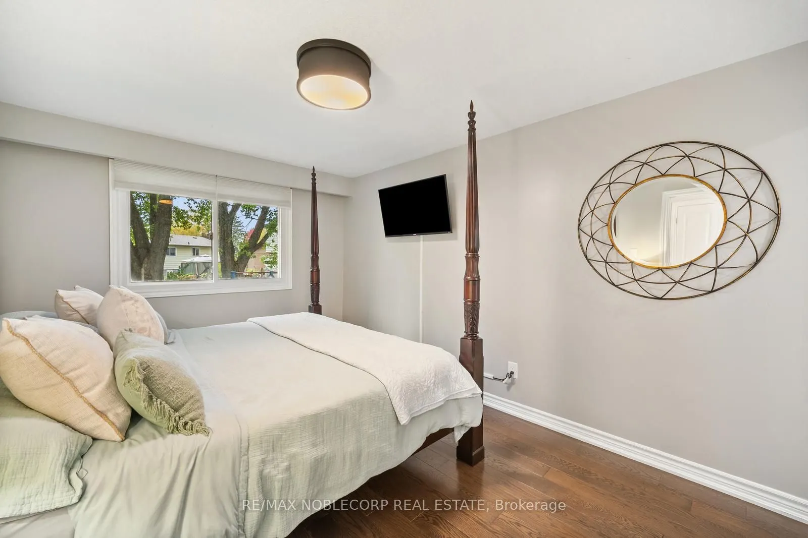 42 Mitchell Avenue