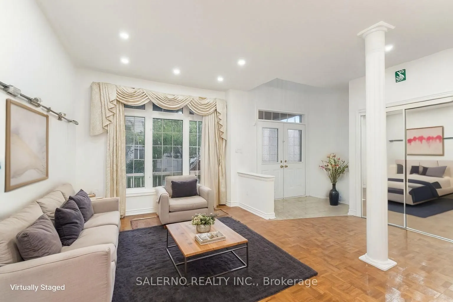 16 Dylan Street
