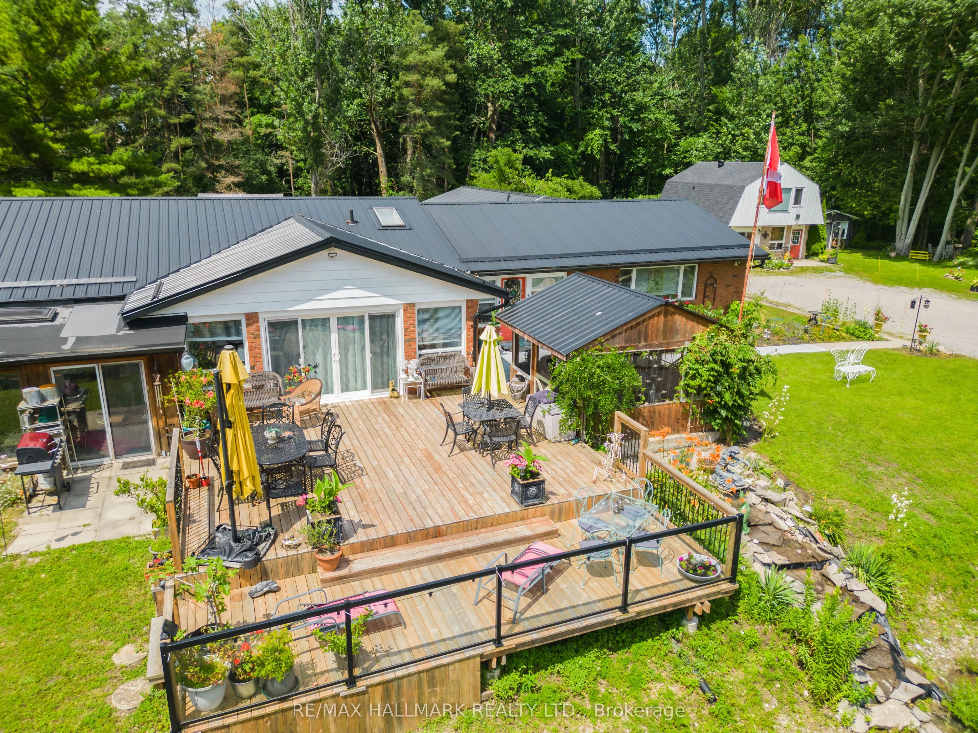 1114 Goshen Road