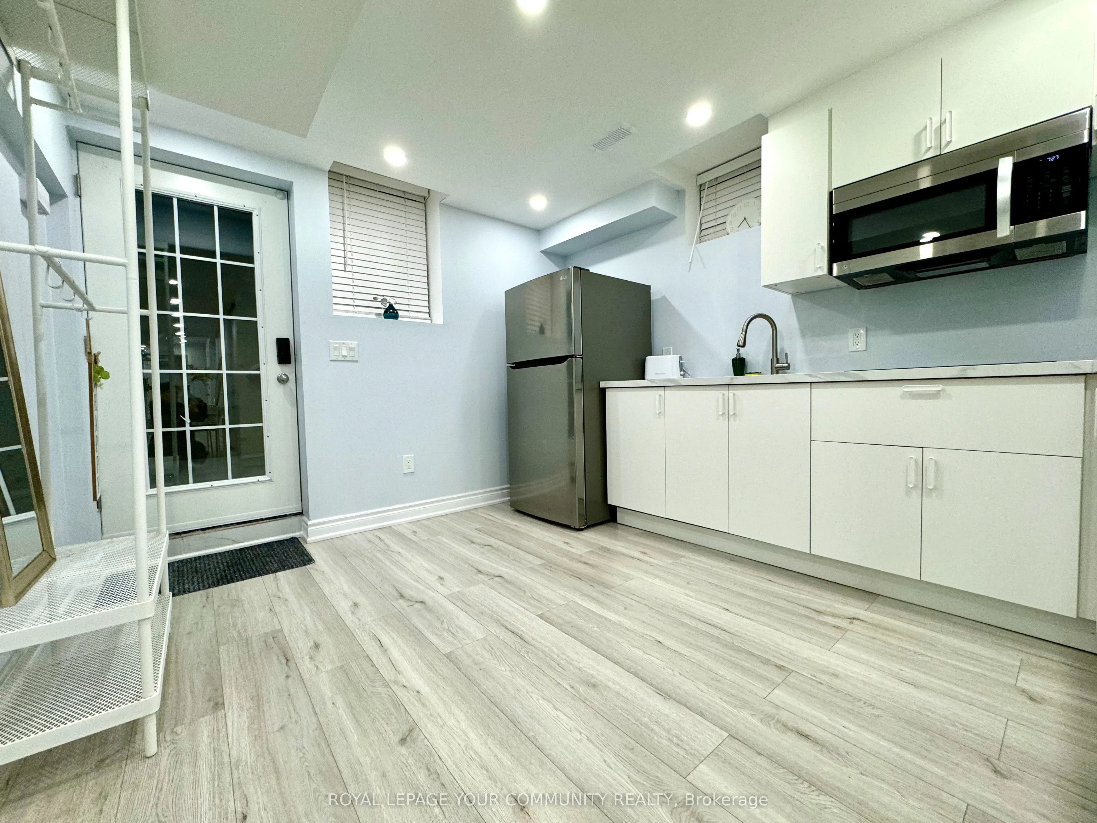 51 Cayton Crescent, #Lower