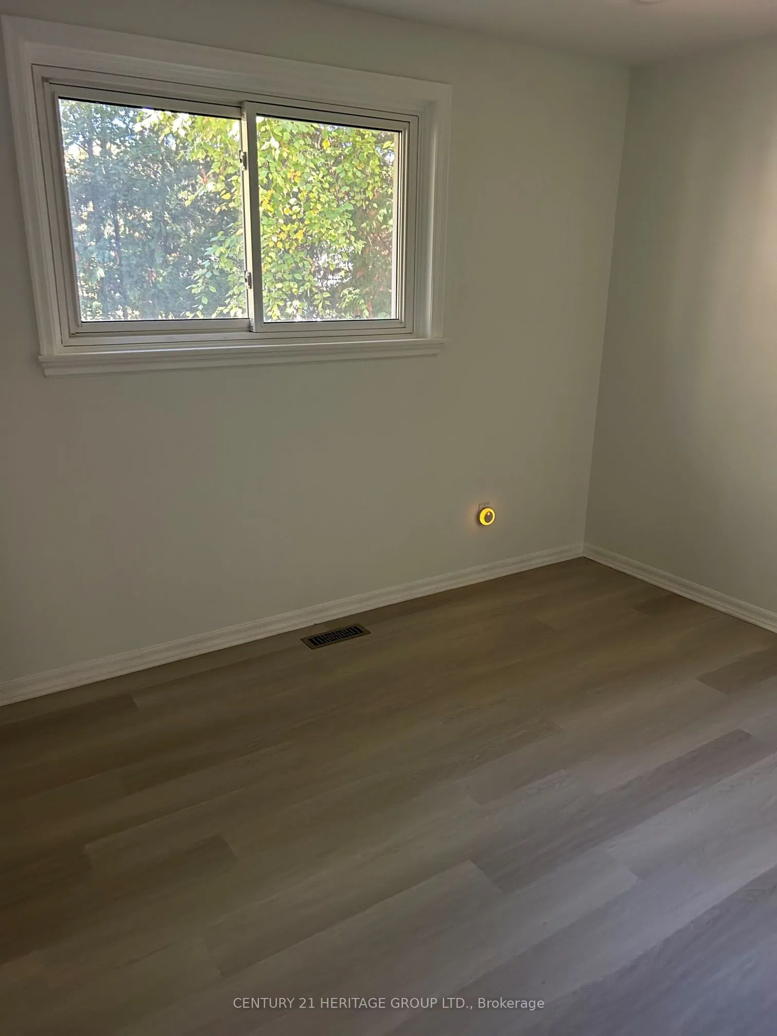 6 Devins Drive, #Main Floor