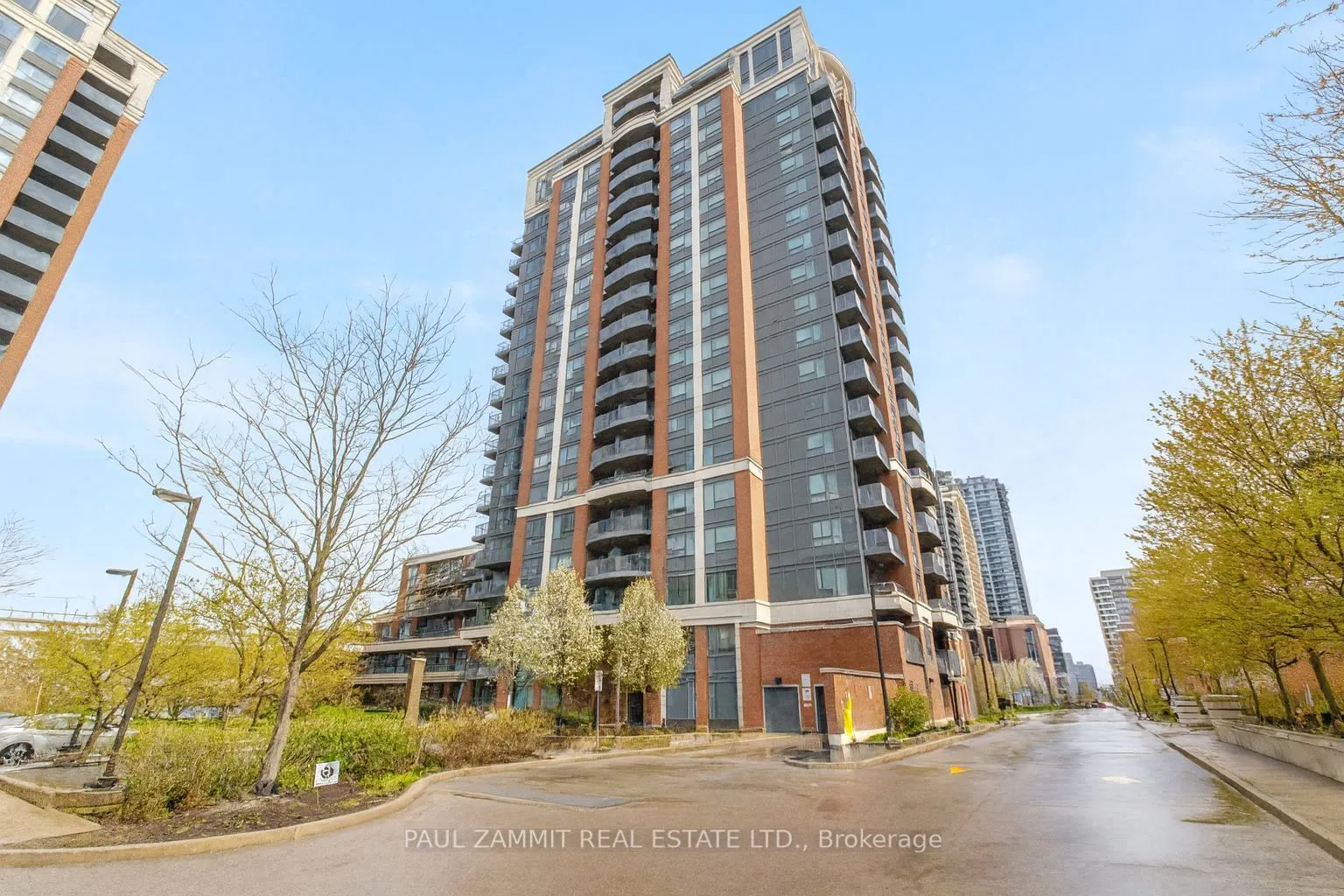 1 Uptown Drive, #2110