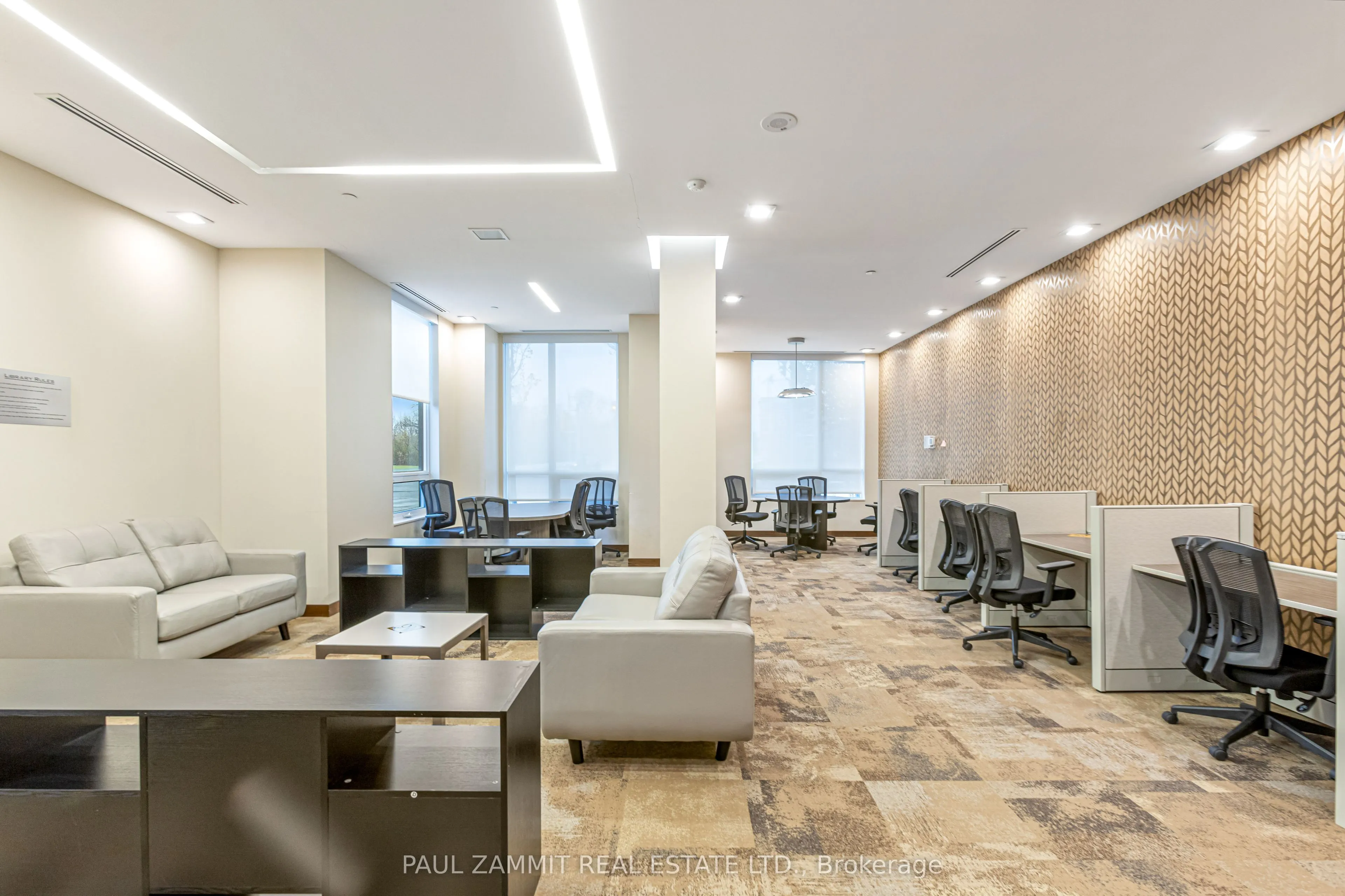 1 Uptown Drive, #2110
