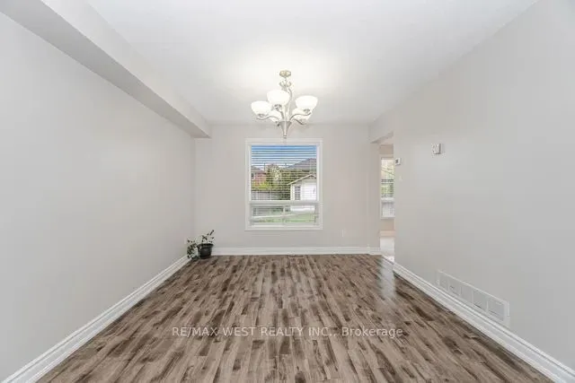 86 Dina Road
