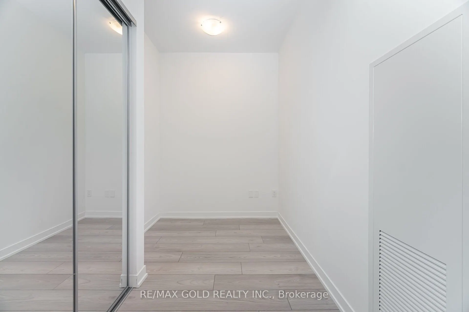 474 Caldari Road, #311