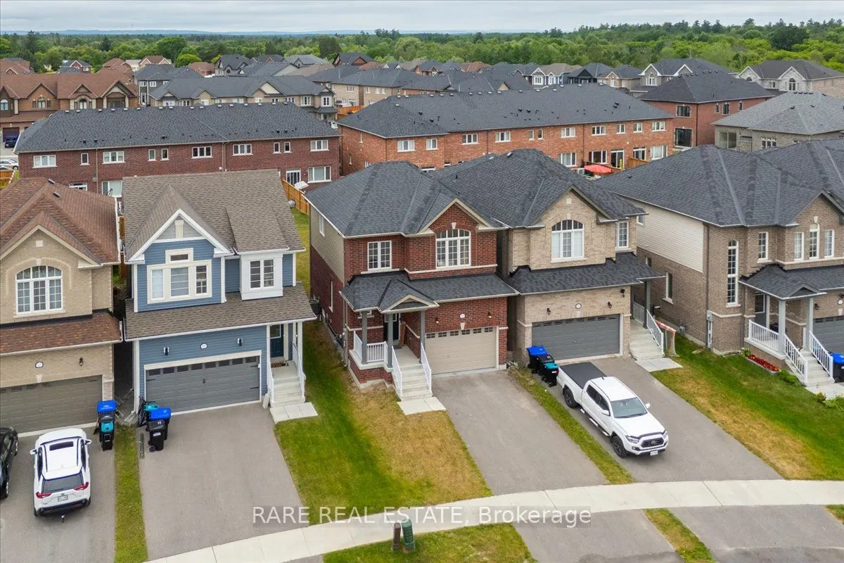 101 Wood Crescent