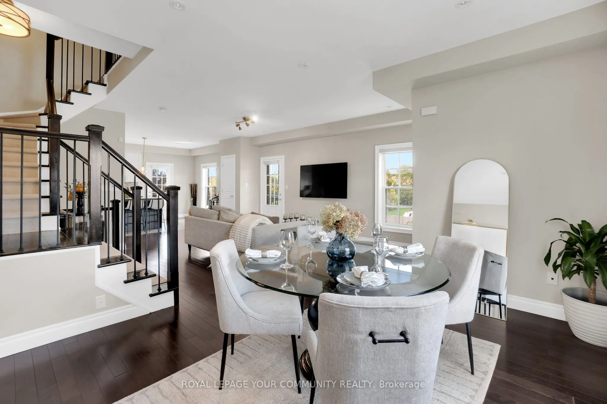 10060 Keele Street, #8