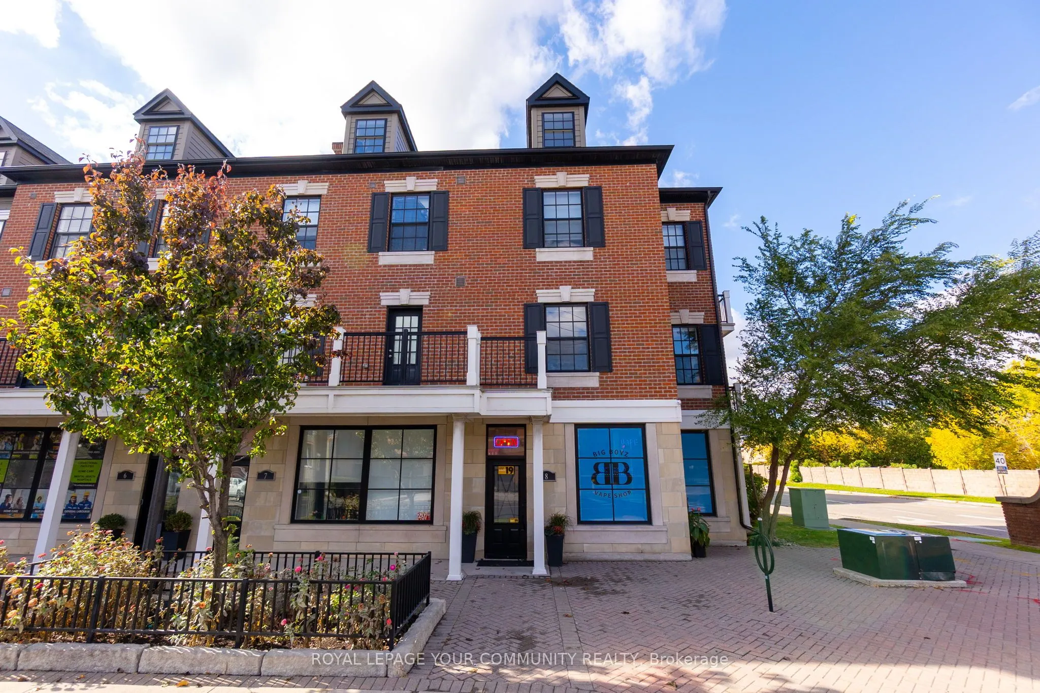 10060 Keele Street, #8