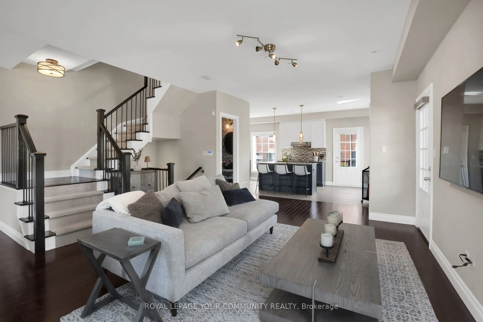 10060 Keele Street, #8