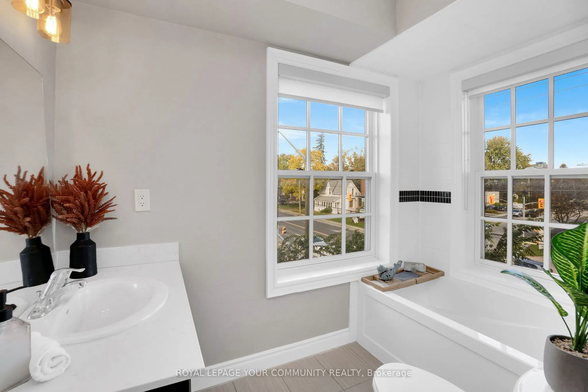 10060 Keele Street, #8
