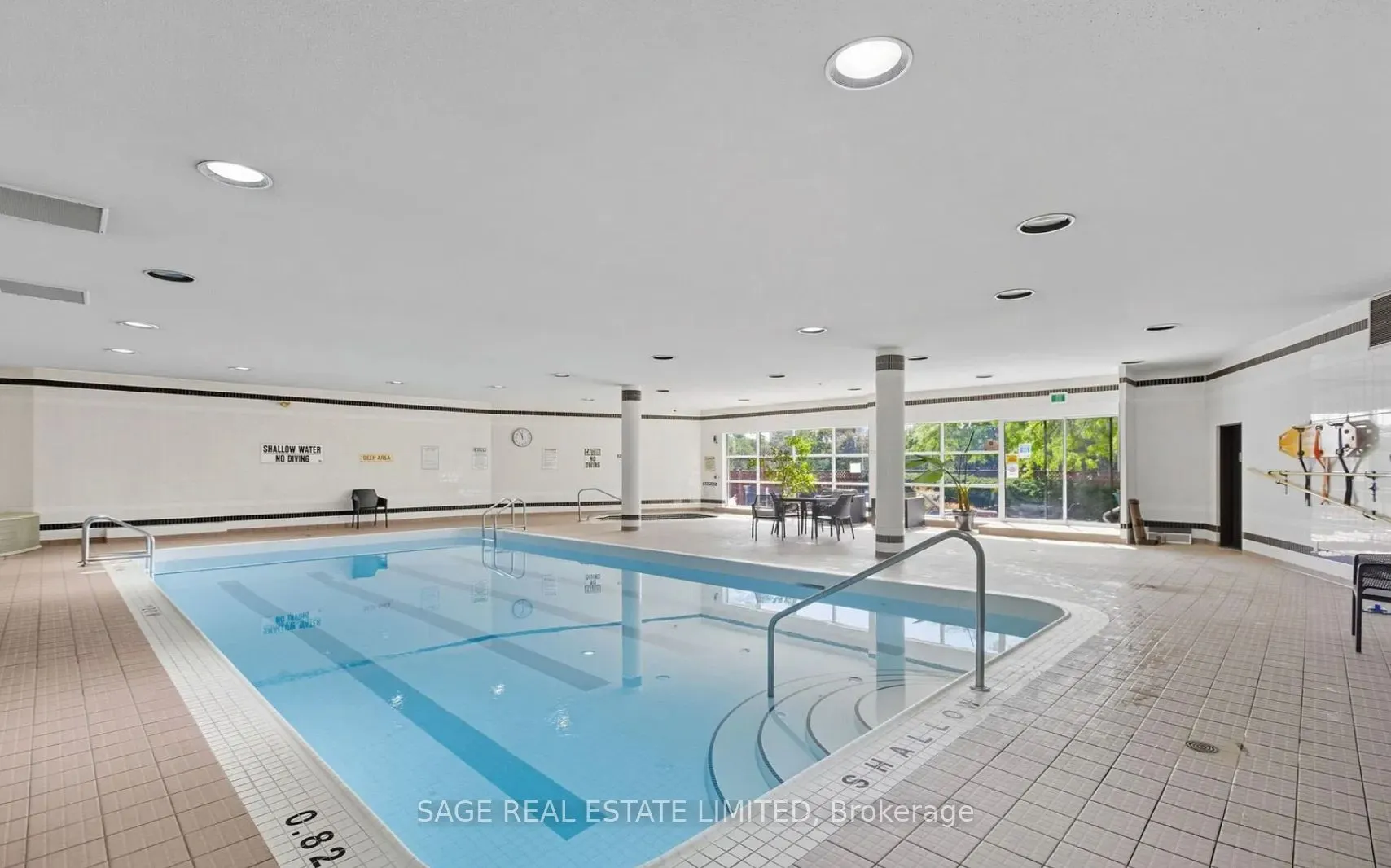 30 Harding Boulevard, #1002